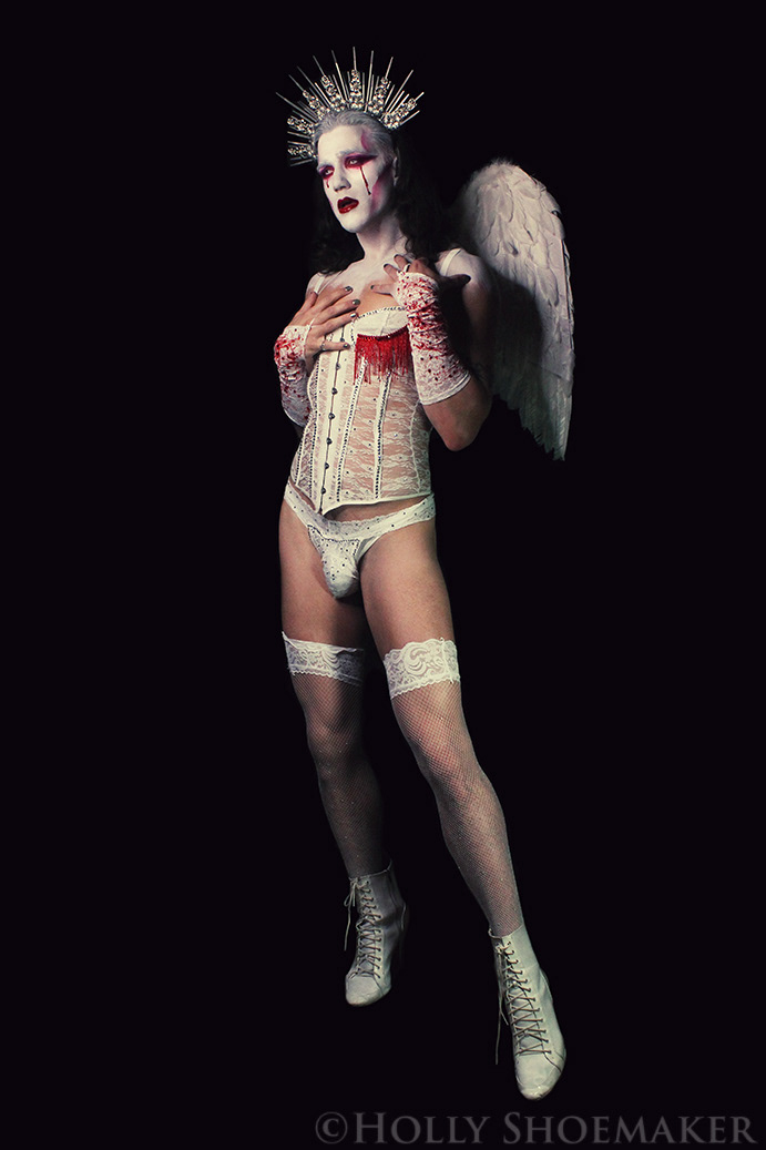 Lulu Lovebottom: Drag, Burlesque