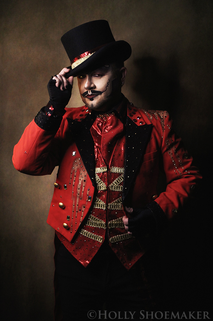 Freddy Prinze Charming: Drag King