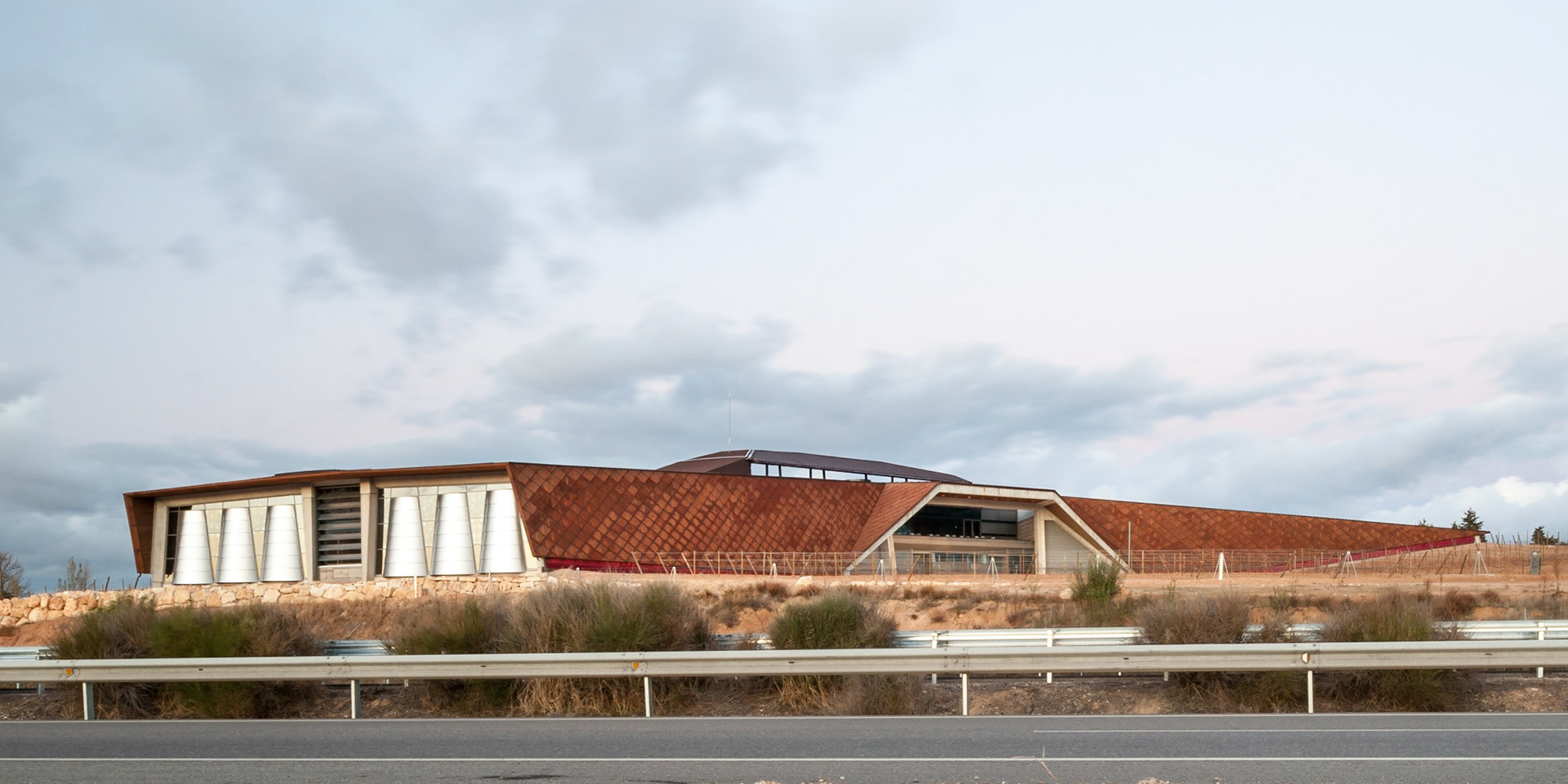 Portia Winery / Faustino Group / Gumiel de Izán, Spain / Foster + Partners