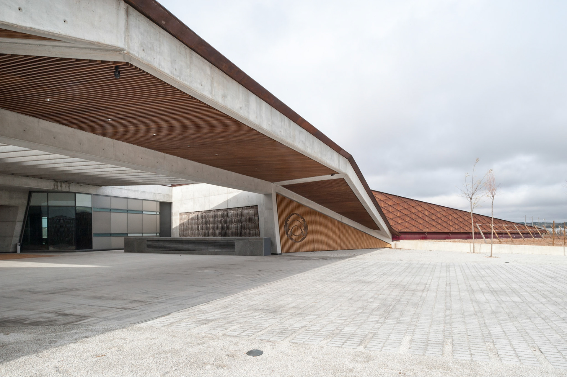 Portia Winery / Faustino Group / Gumiel de Izán, Spain / Foster + Partners