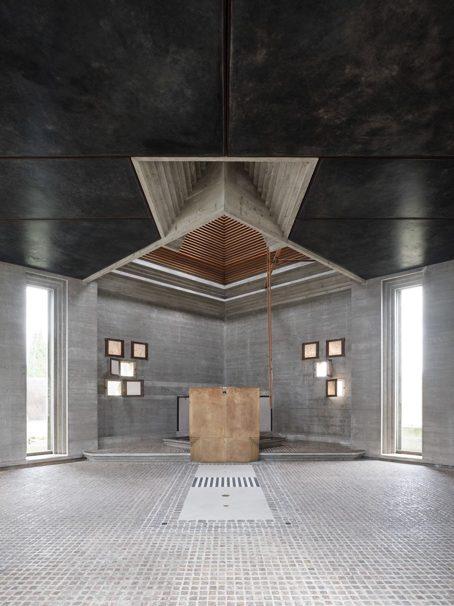 Tomba Brion / San Vito d'Altivole, Treviso, Italy / Carlo Scarpa