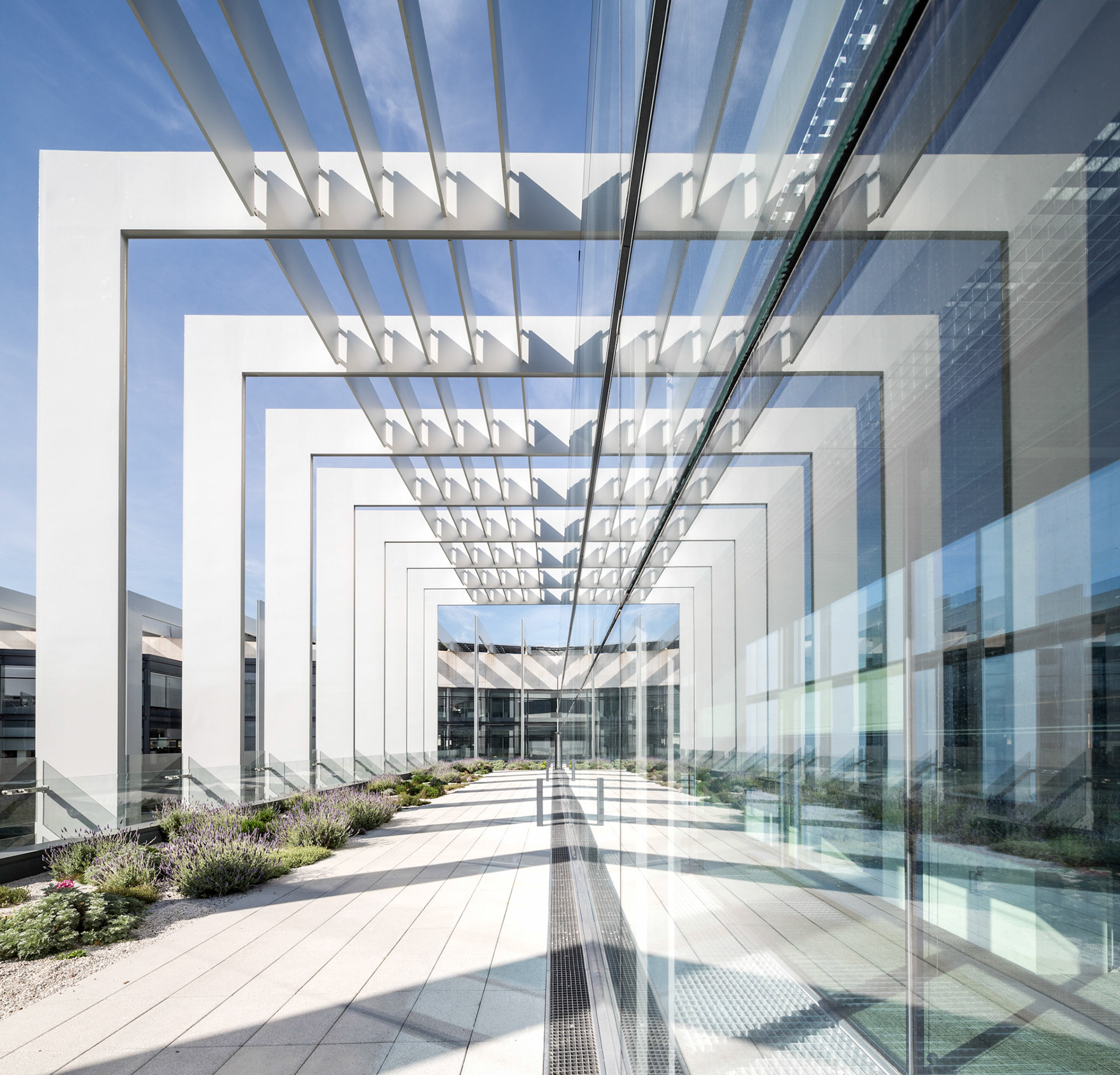 Campus Repsol Headquarters / Madrid, Spain / Rafael De La-Hoz