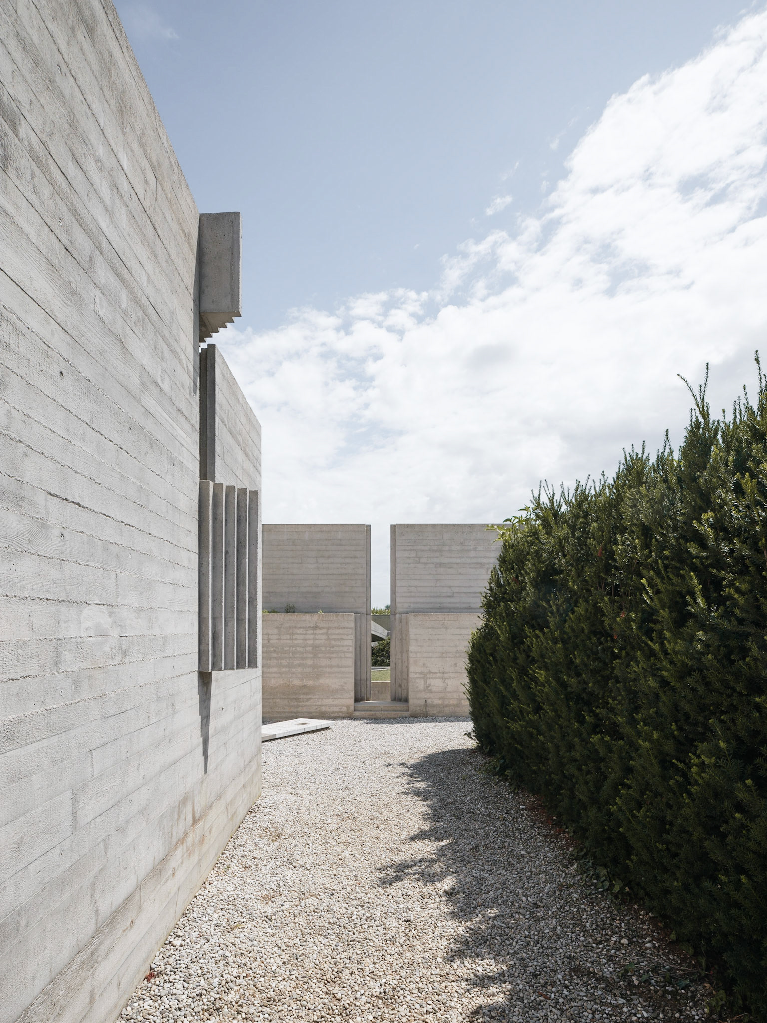 Tomba Brion / San Vito d'Altivole, Treviso, Italy / Carlo Scarpa
