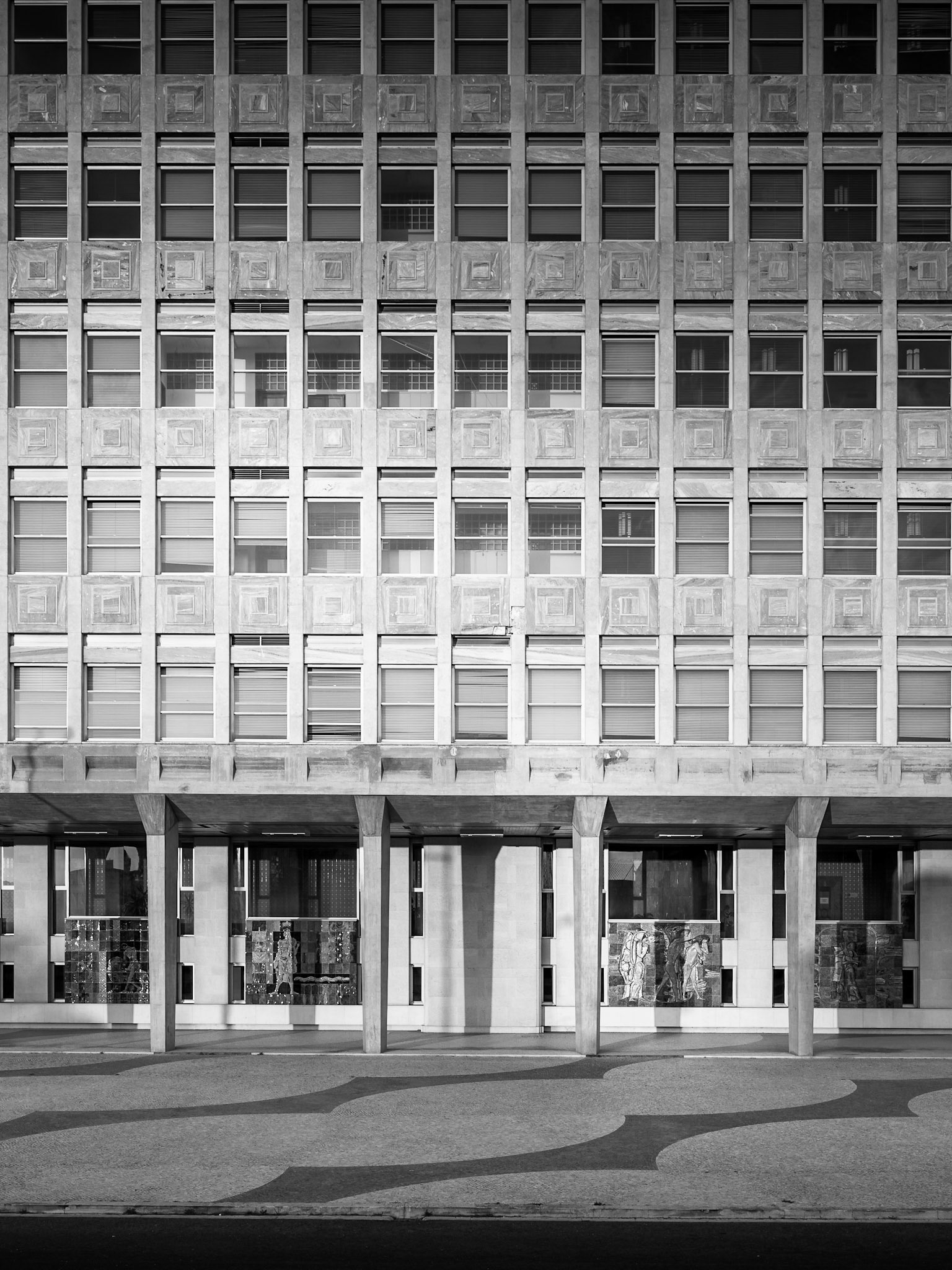 Palace of Justice / Lisboa, Portugal / Januário Gadinho, Joao Henrique de Breloes Andresen