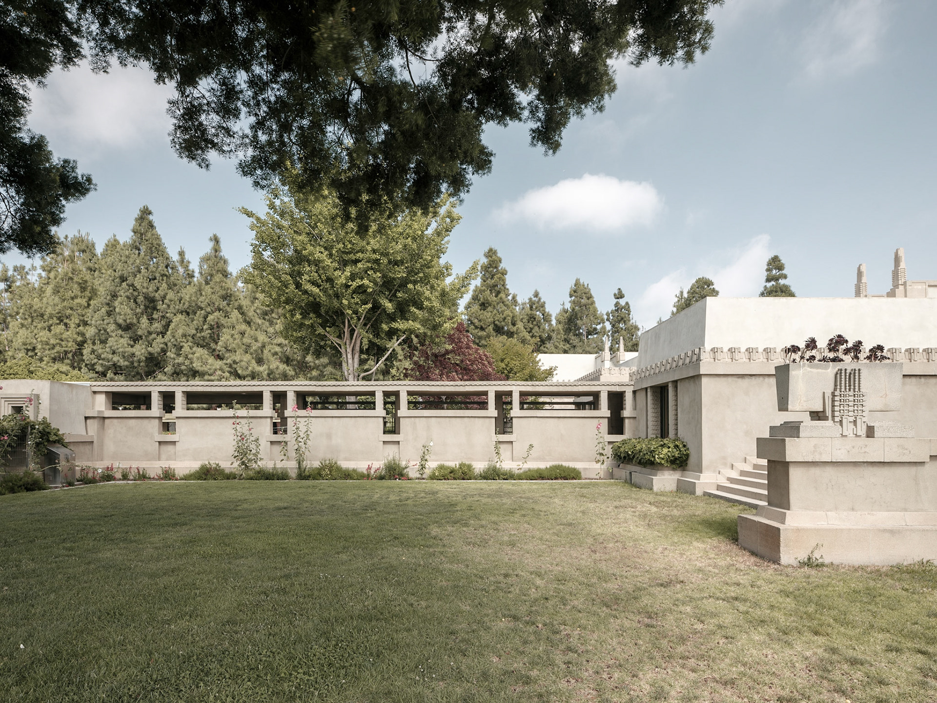 Hollyhock House / Los Angeles, U.S.A / Frank Lloyd Wright