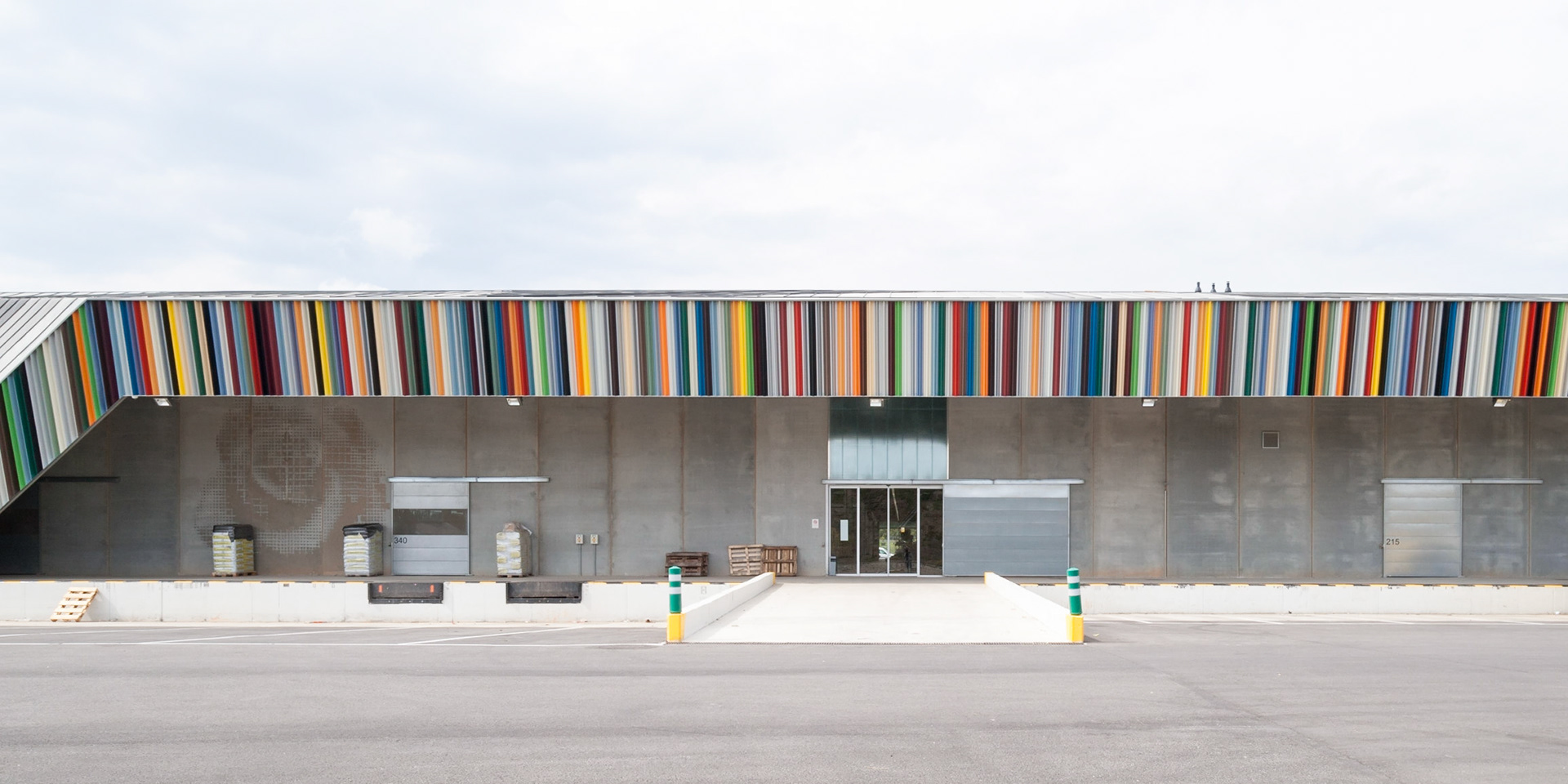 Flower Market / Mercabarna / Sant Boi de Llobregat, Spain / Muller Architects