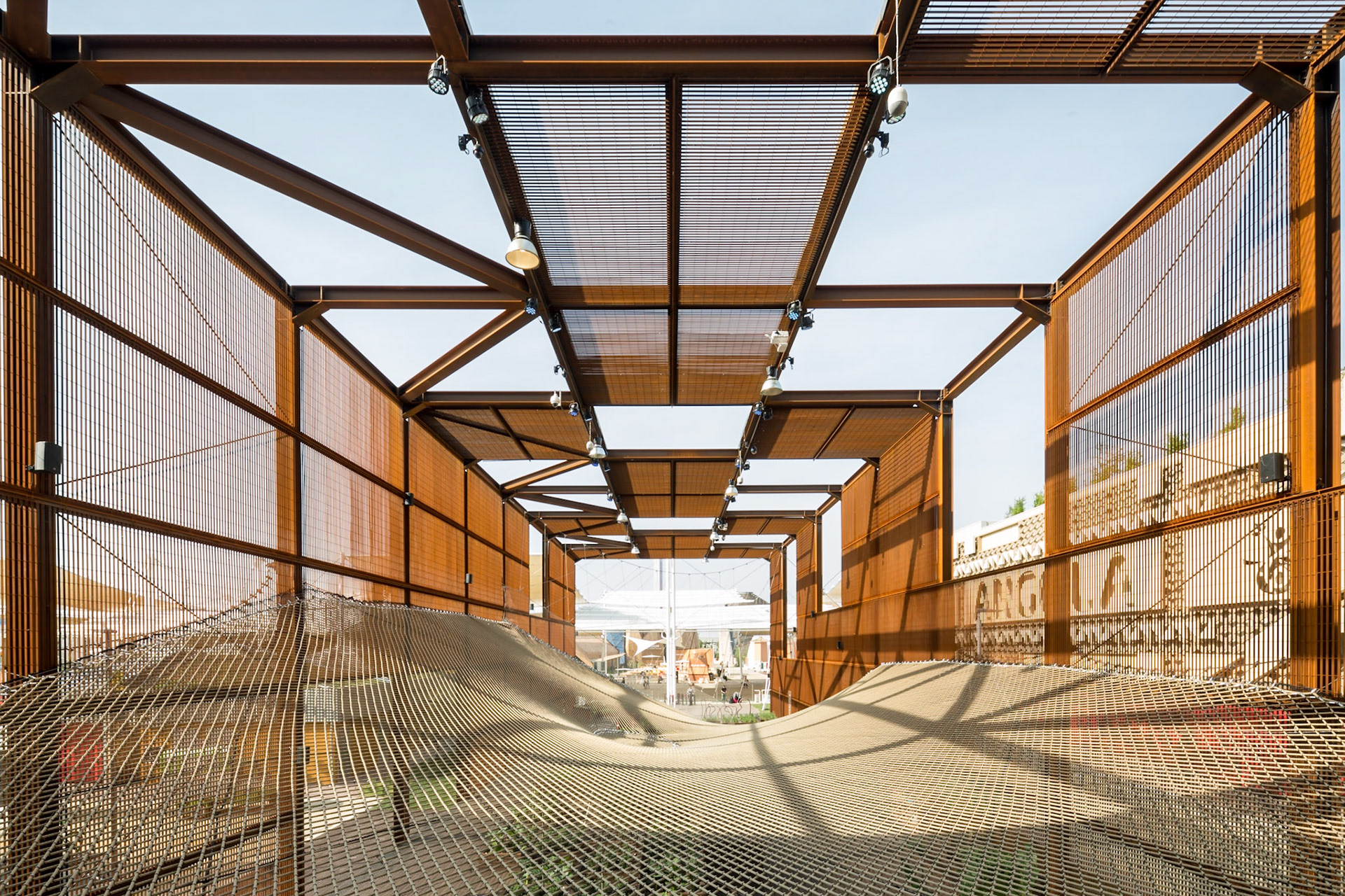 Brazilian Pavilion / Expo Milan 2015 / Studio Arthur Casas, Atelier Marko Brajovic