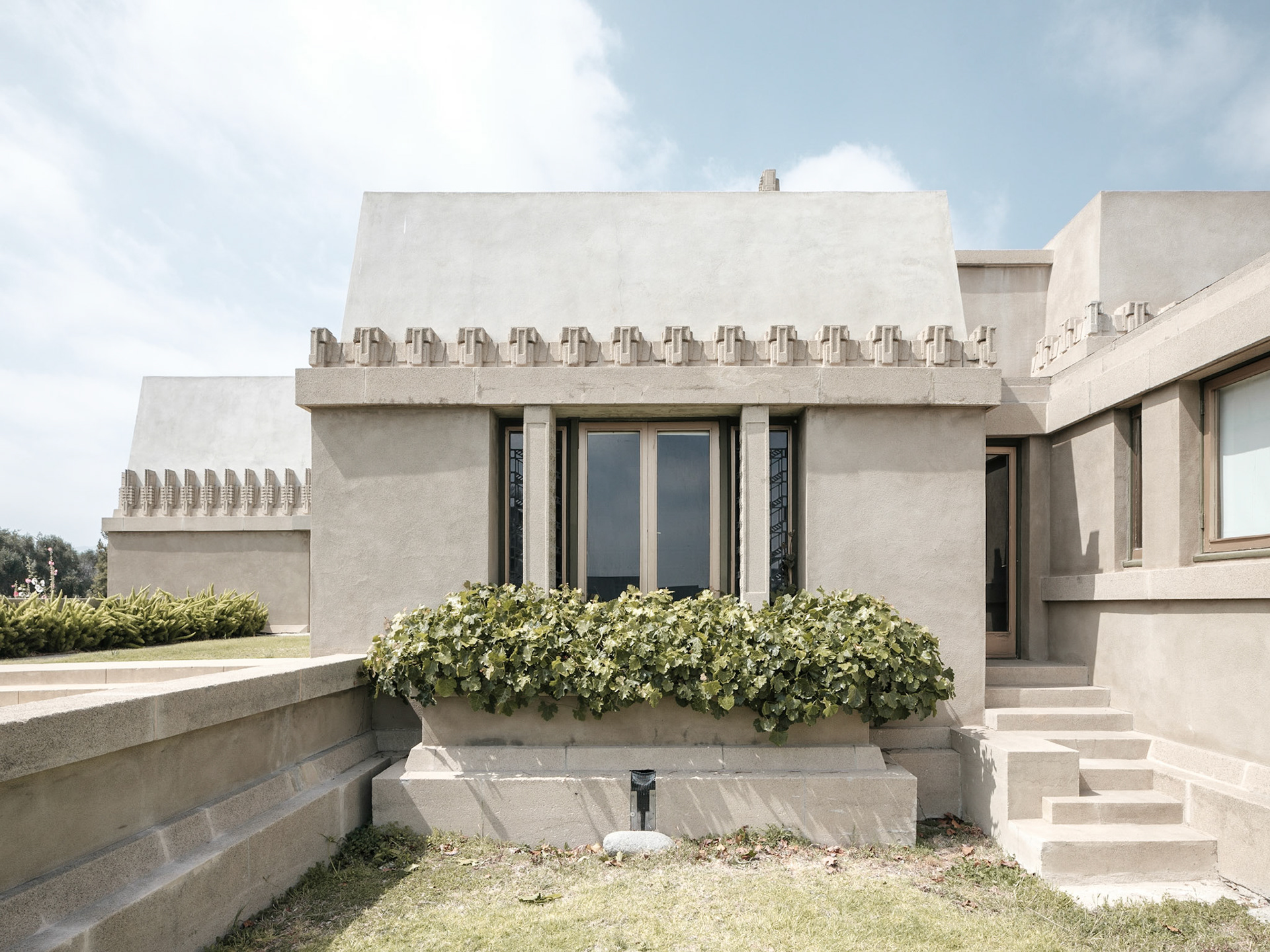 Hollyhock House / Los Angeles, U.S.A / Frank Lloyd Wright