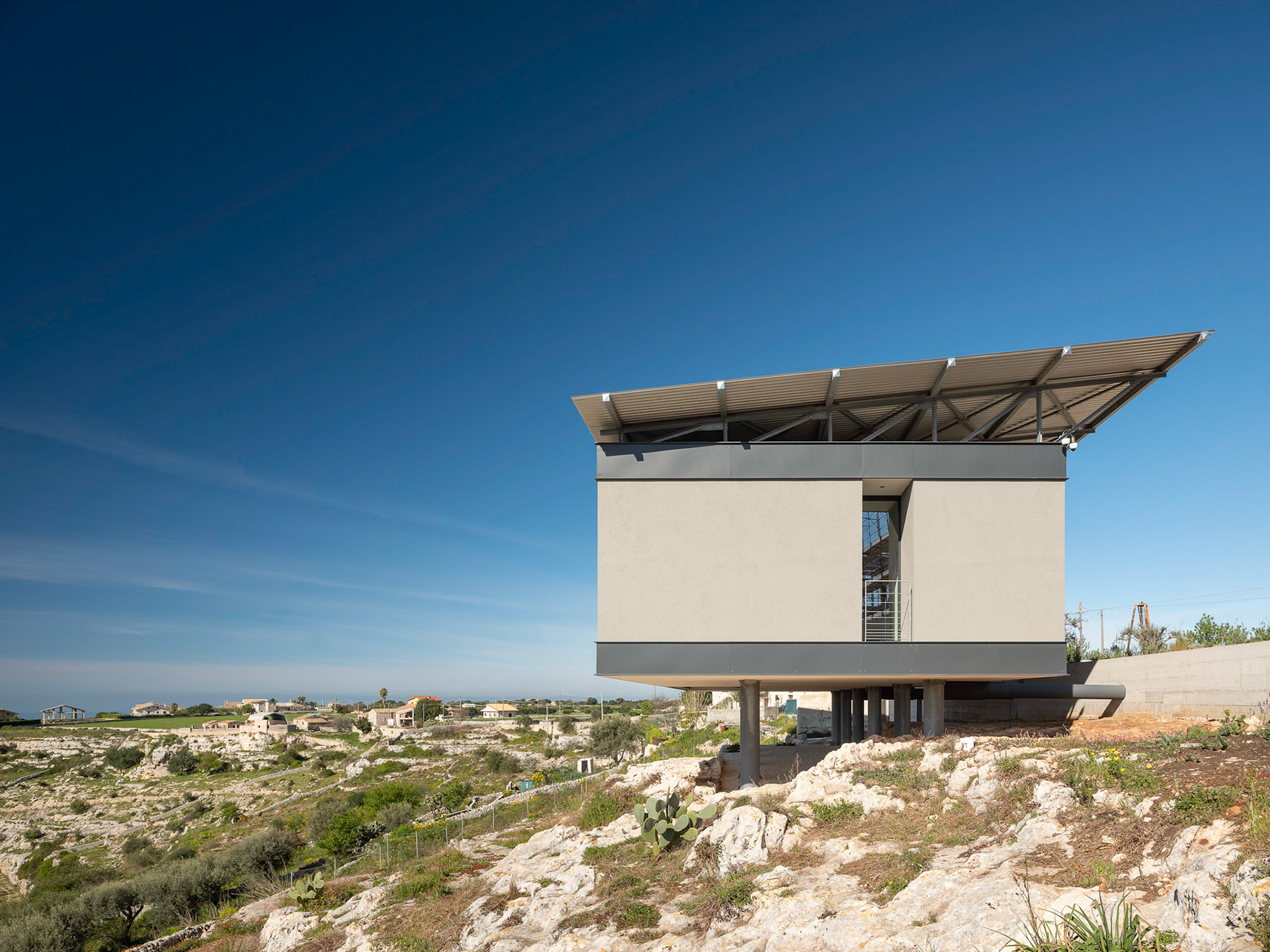 VCS Canyon House / Modica, Sicily / Giuseppe Gurrieri