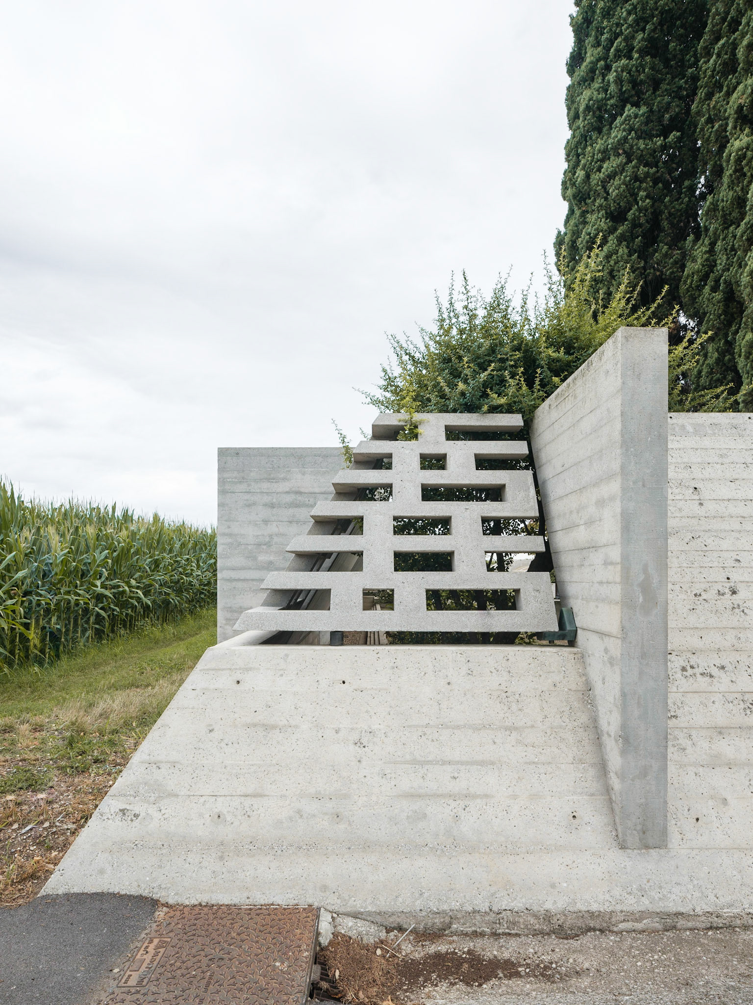 Tomba Brion / San Vito d'Altivole, Treviso, Italy / Carlo Scarpa