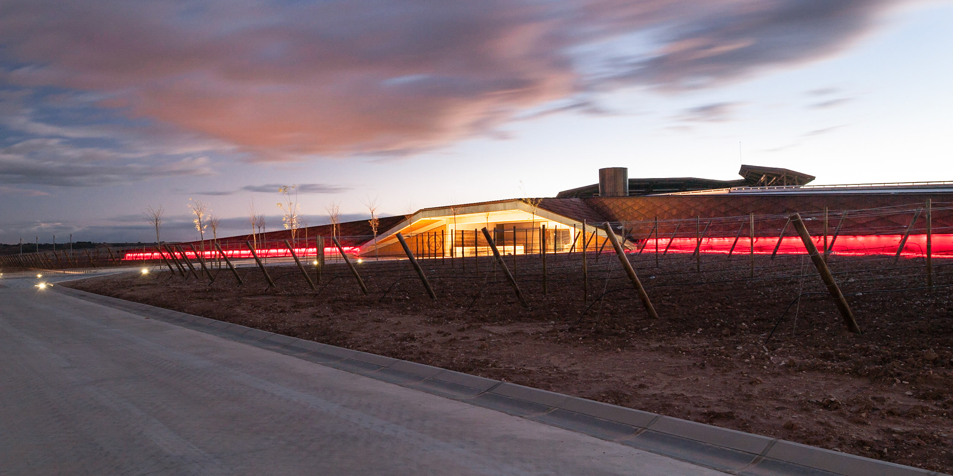 Portia Winery / Faustino Group / Gumiel de Izán, Spain / Foster + Partners