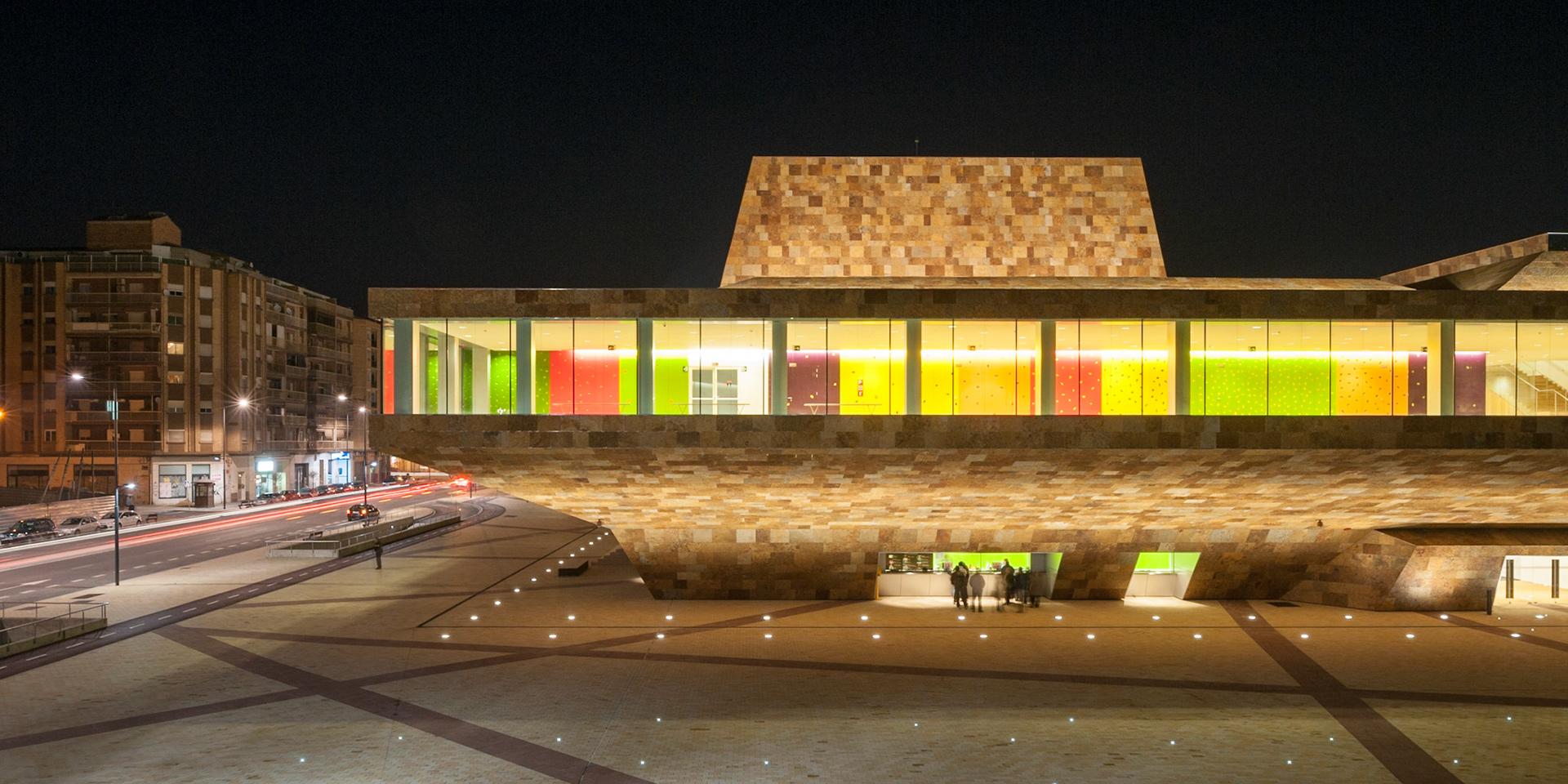 La Llotja Theatre and Congress Centre / Lleida, Spain / Mecanoo