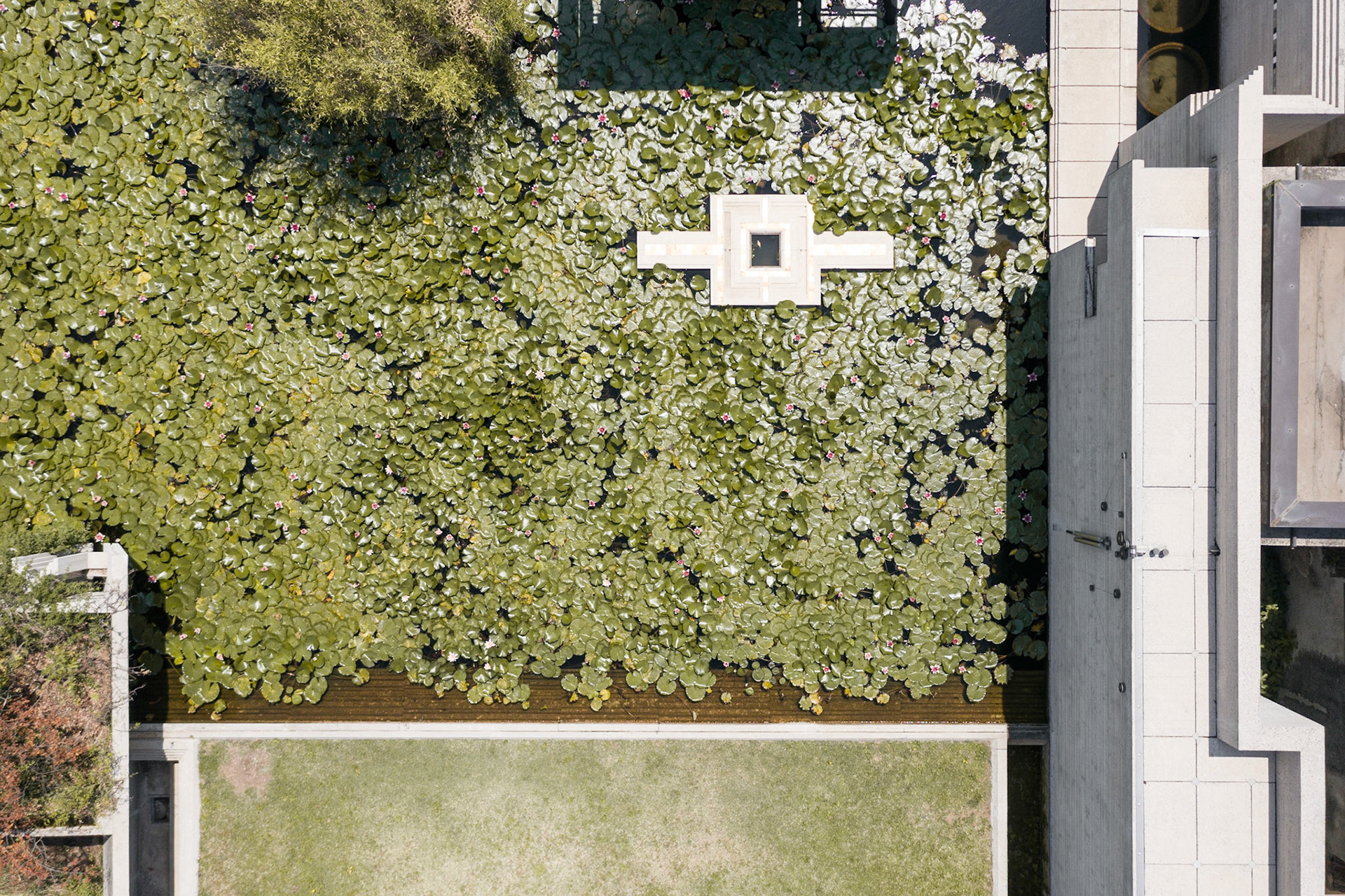 Tomba Brion / San Vito d'Altivole, Treviso, Italy / Carlo Scarpa