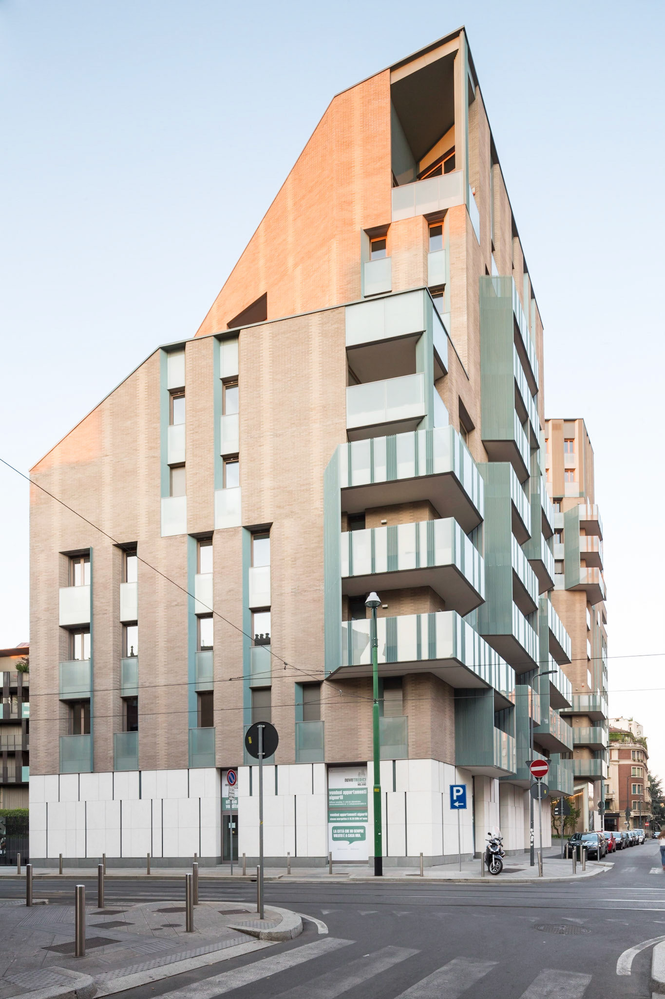 Novetredici Housing / Milan, Italy / Cino Zucchi - CZA