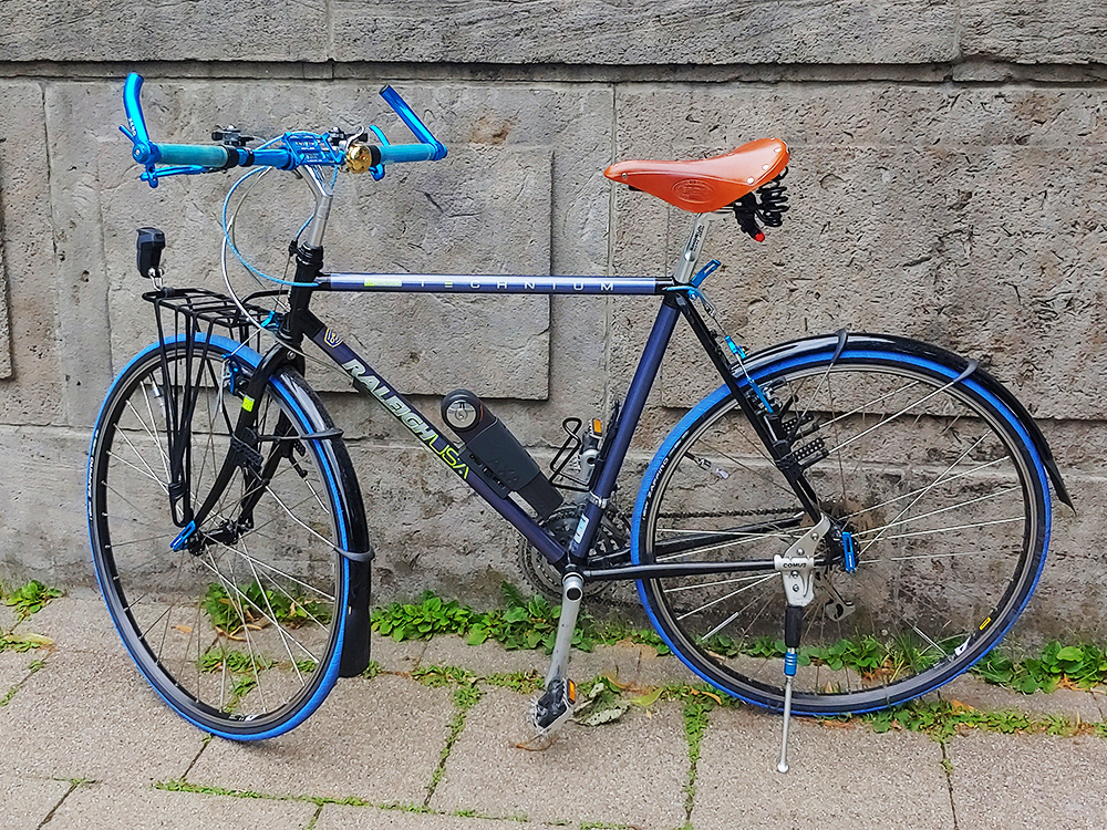 Raleigh USA - Viele Top-NOS-Teile, abnehmbare LED-Beleuchtung und Schutzbleche
