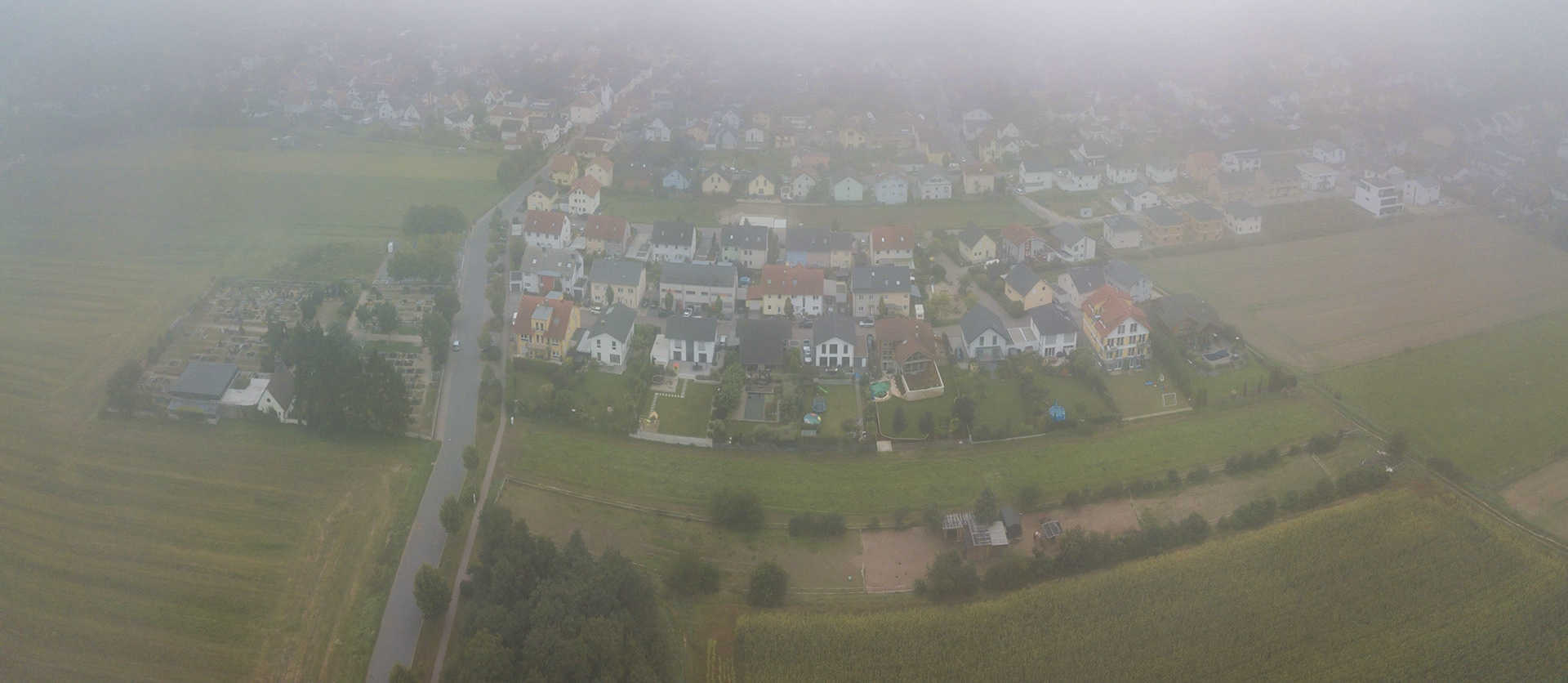 Einhausen im September Nebel