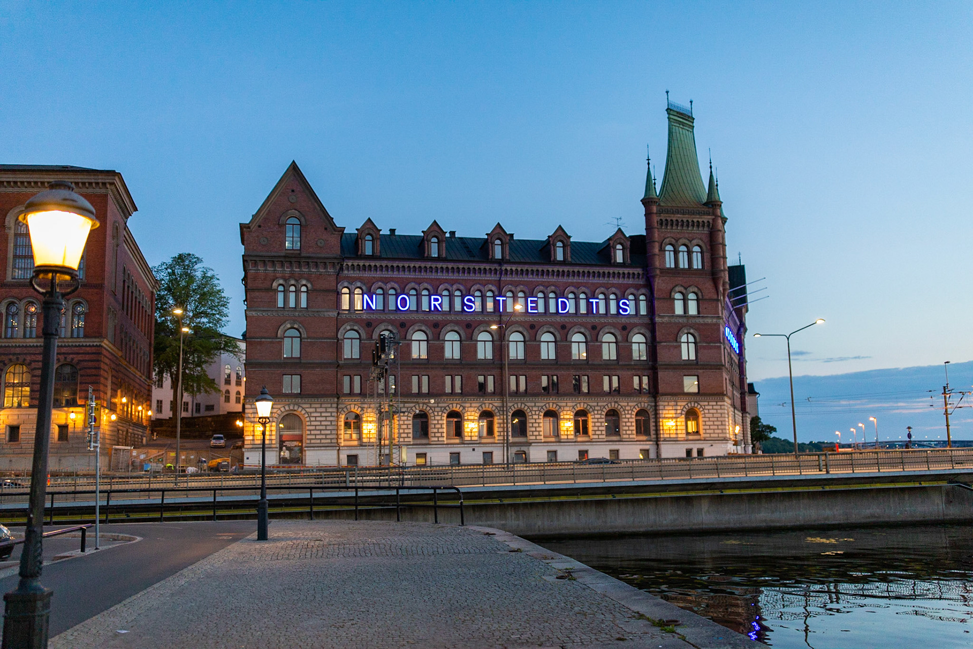 Stockholm 2018 Grandhotel #stockholm #picofday #vacation #sweden #schweden #nightpic #night #grandhotel