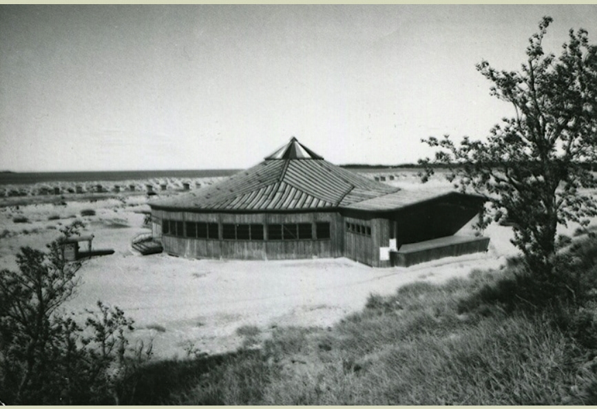 Tanssilava 1950 luku. Tämä purettiin 1970 luvun alkupuolella.