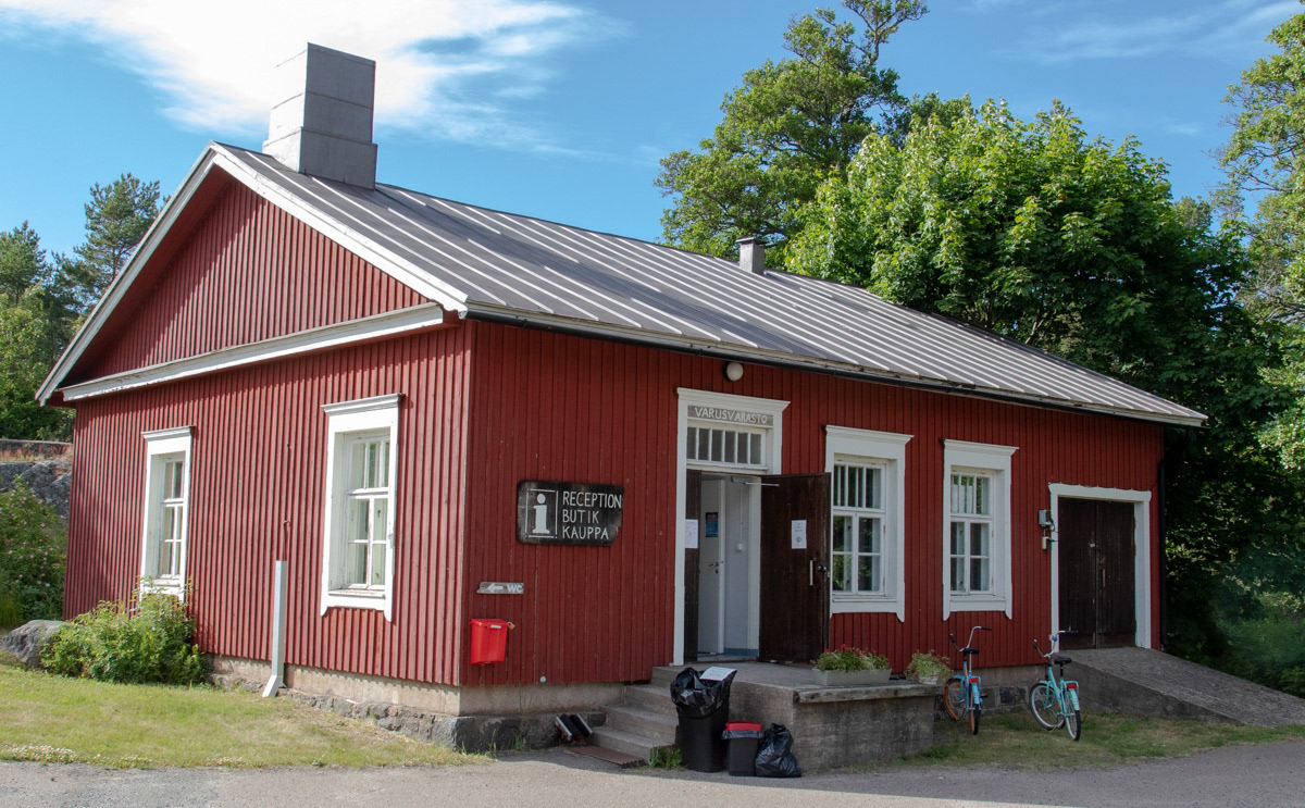 Varusvarasto