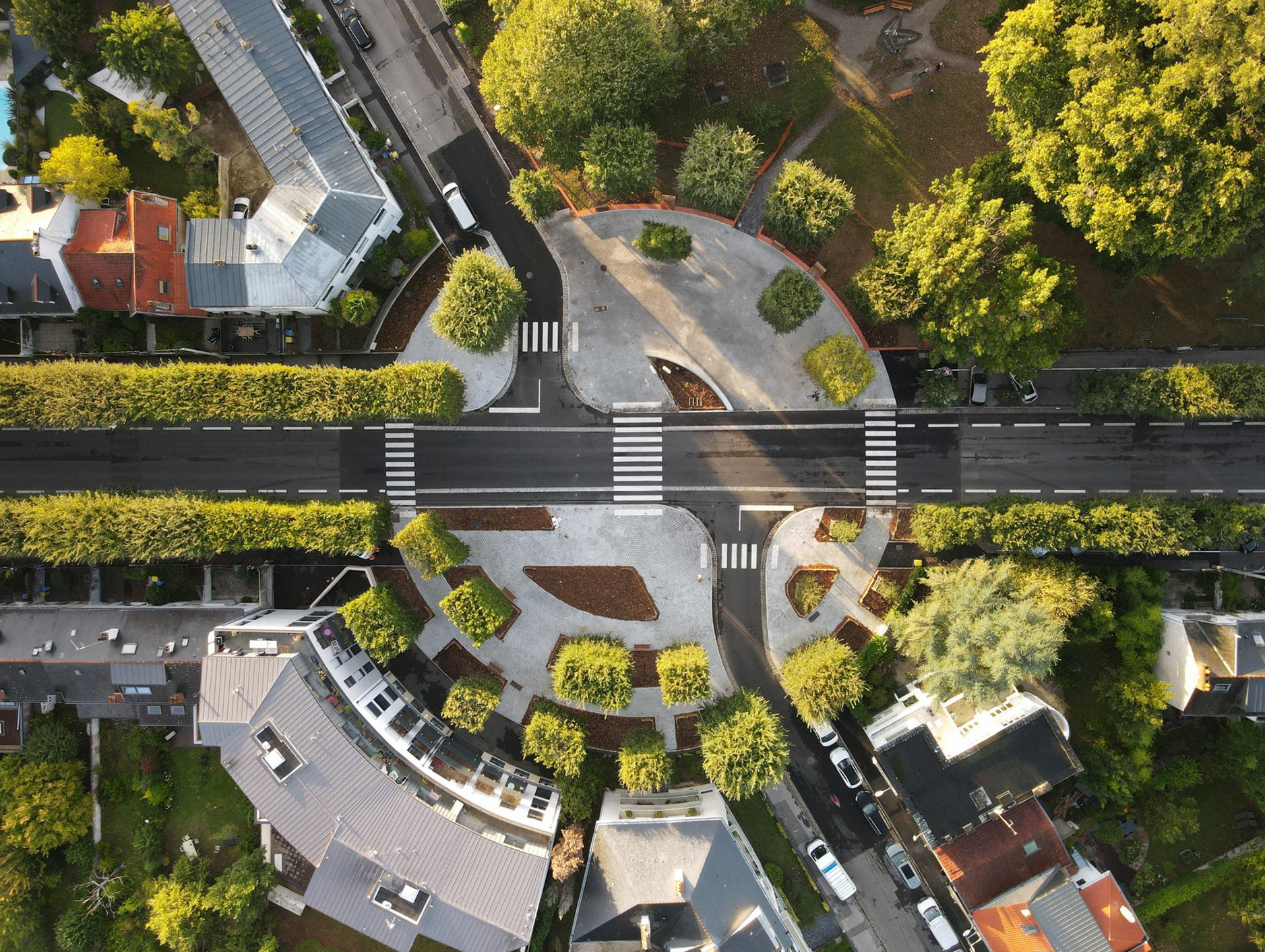 Moss paysage paysagiste concepteur urbaniste urbain projet architecture graphisme design espace designer designeur scénographie urbanism lansdscape architecture Nantes Pays de la Loire Washington place square voirie partage cyclable cycliste piéton voiture minérale végétal végétale minéral nocturne éclairage végétation arbre ombre géométrique histoire