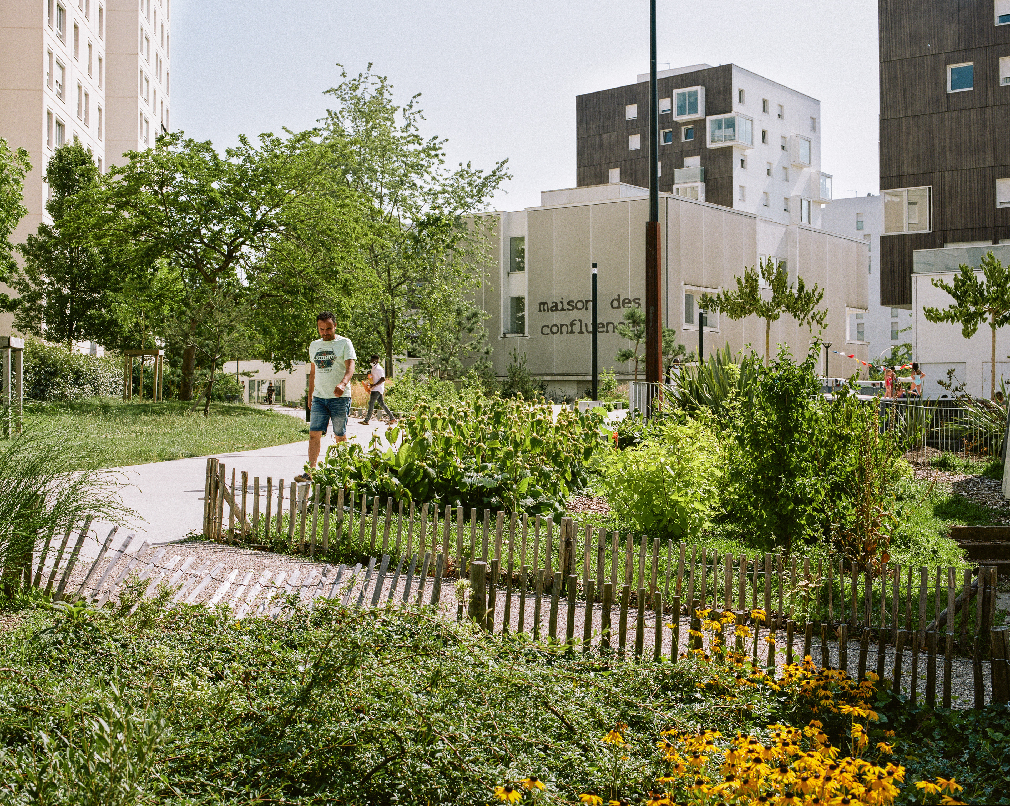 Moss paysage paysagiste concepteur urbaniste urbain projet architecture graphisme design espace designer designeur scénographie urbanism lansdscape architecture Nantes France clos toreau