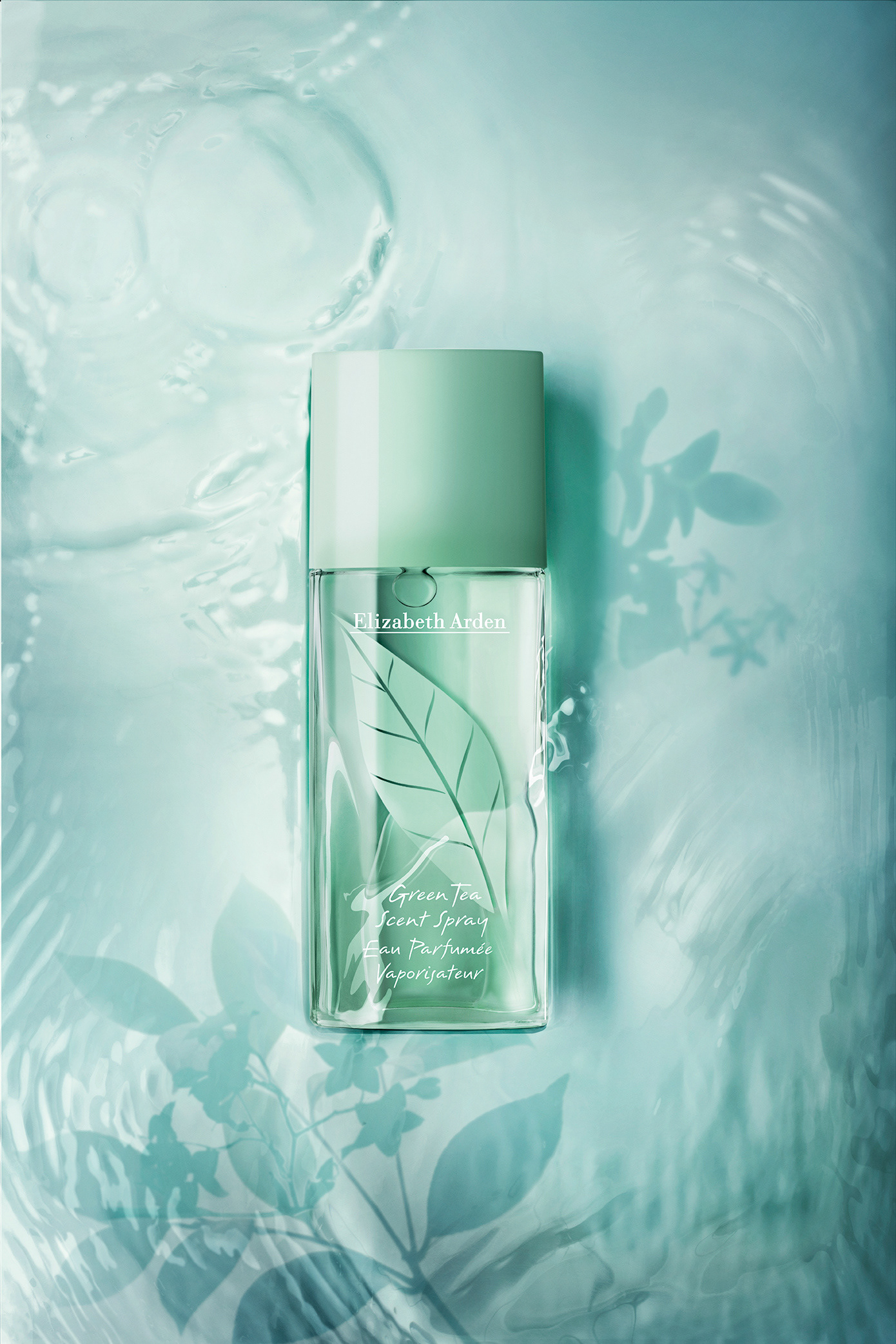2016, gamme green tea, agence @AirParis, Elizabeth Arden, photo @Jean-Michel Vigier, @GEGM Studio Paris : retouche pour une campagne presse et affichage