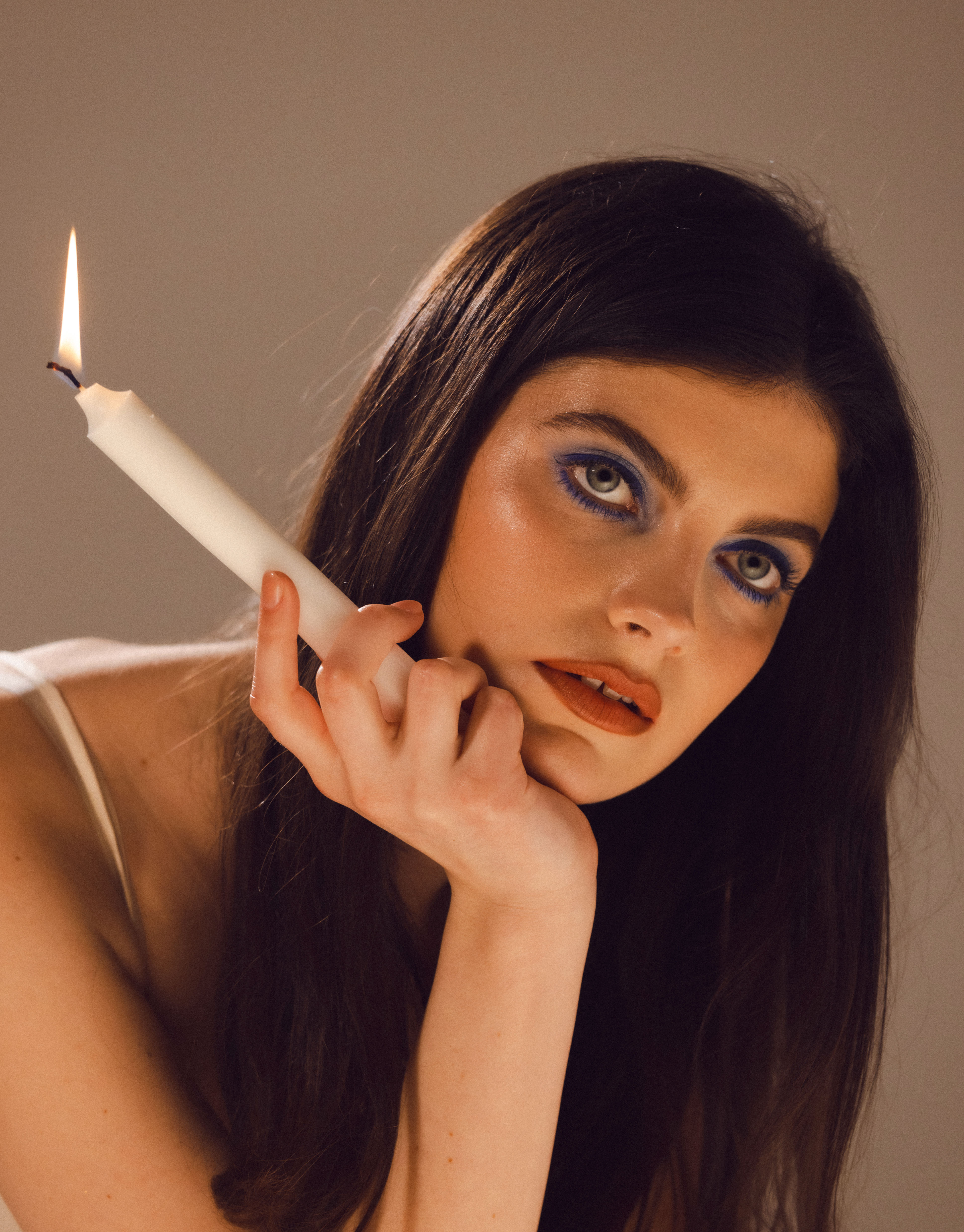 LaraO, stills from her music video, 2023