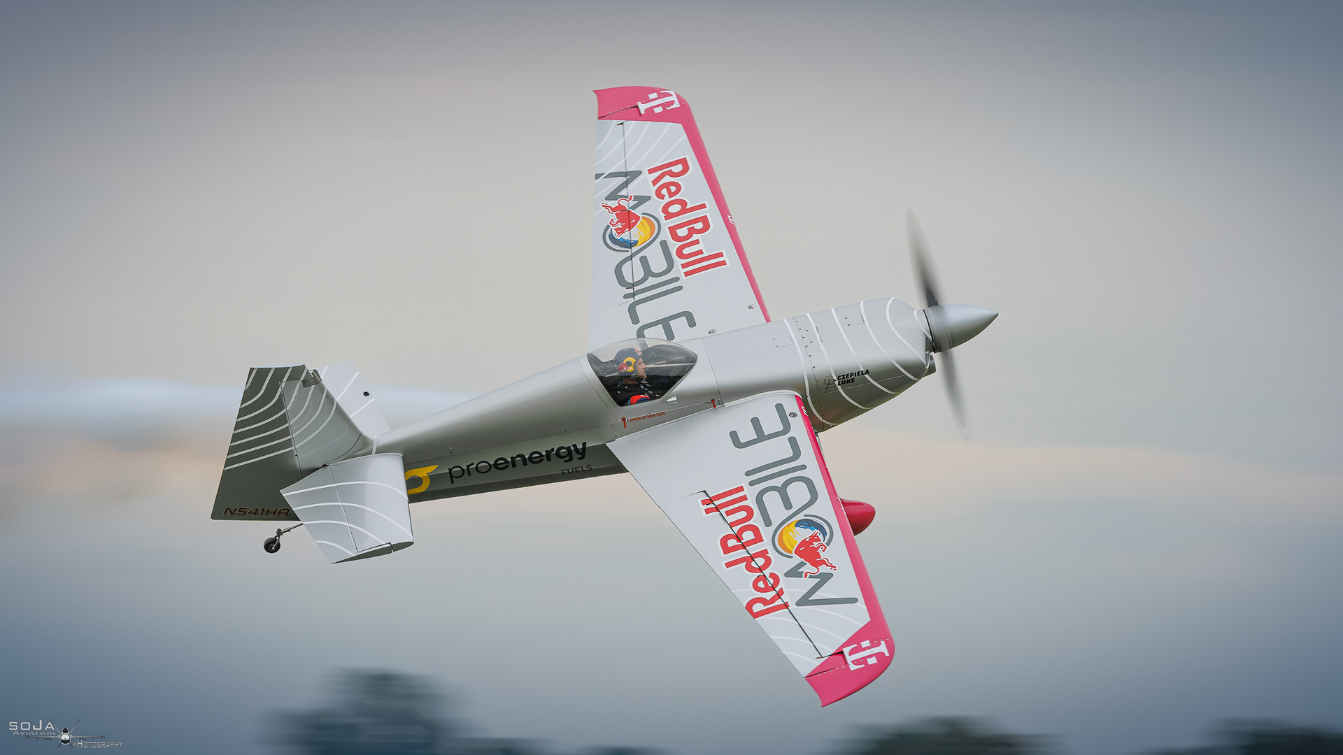 ID080825 - ATAM #35 - Zivko Edge 540 N541HA cn# 0041A #2