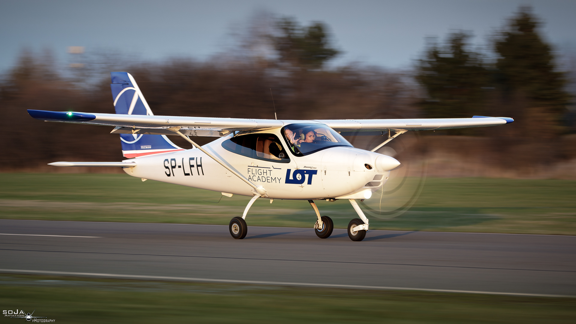 ID090324-LOT Flight Academy Tecnam P2008 JC SP-LFH sn#1171