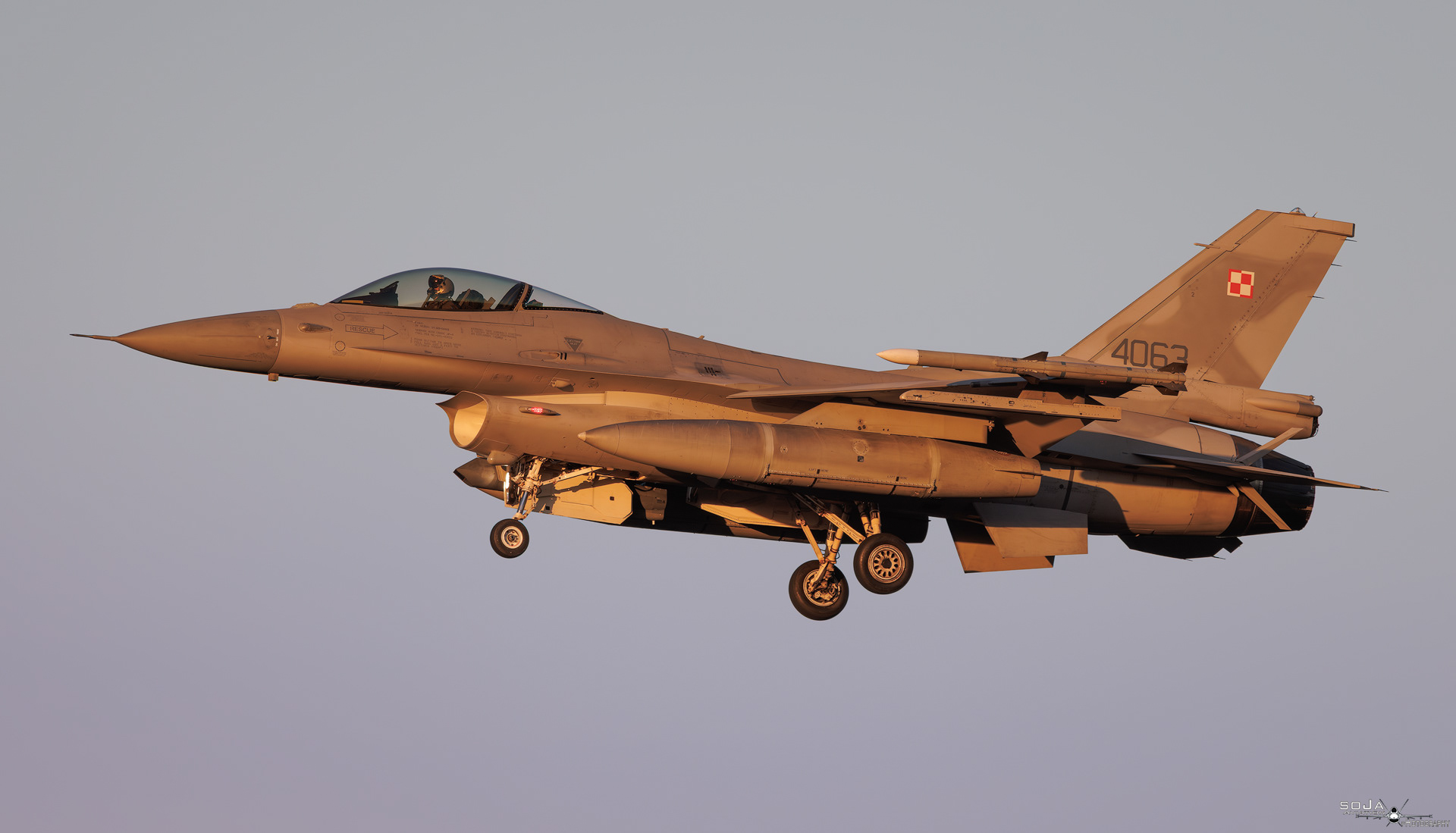 ID041125 - Lockheed Martin F-16C 4063 03-0063 cn# JC-24