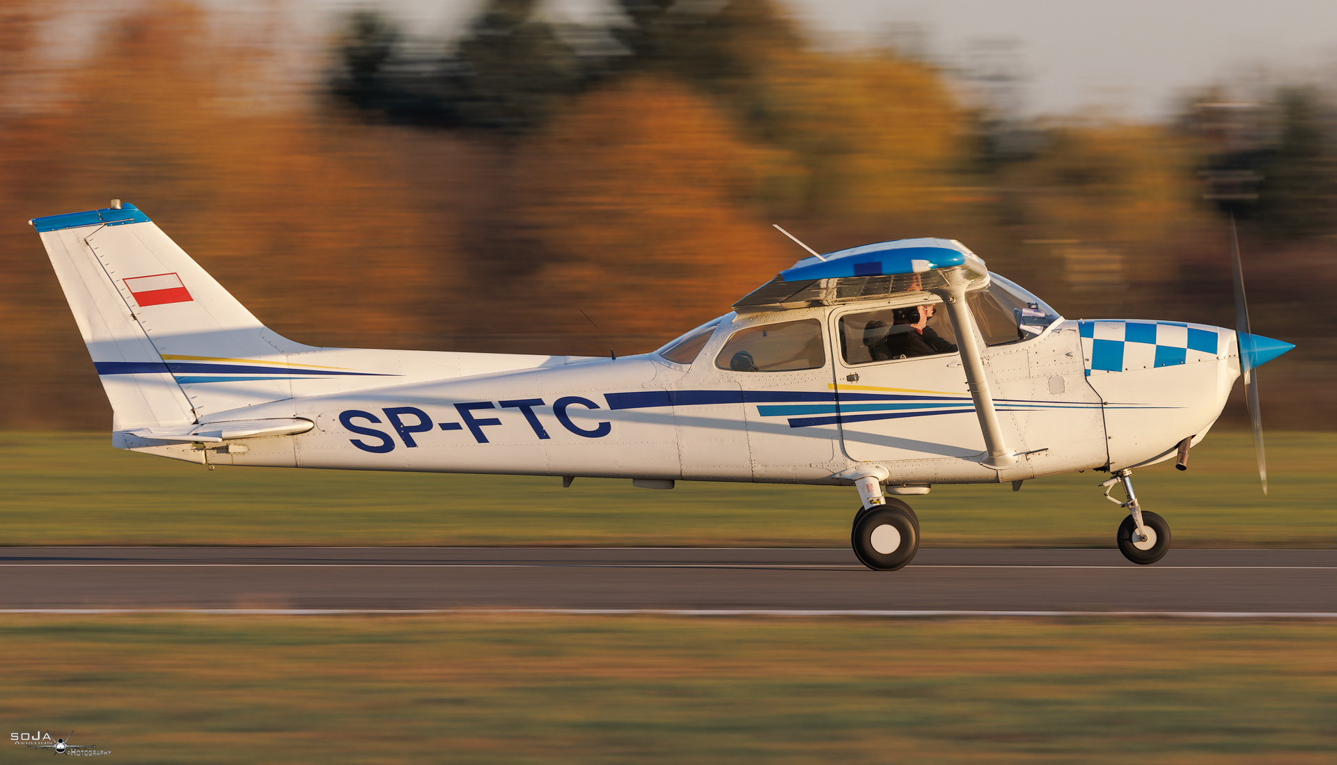 ID071125 - Sunset EPPT I4A Cessna 172M Skyhawk SP-FTC cn #17263858 #3