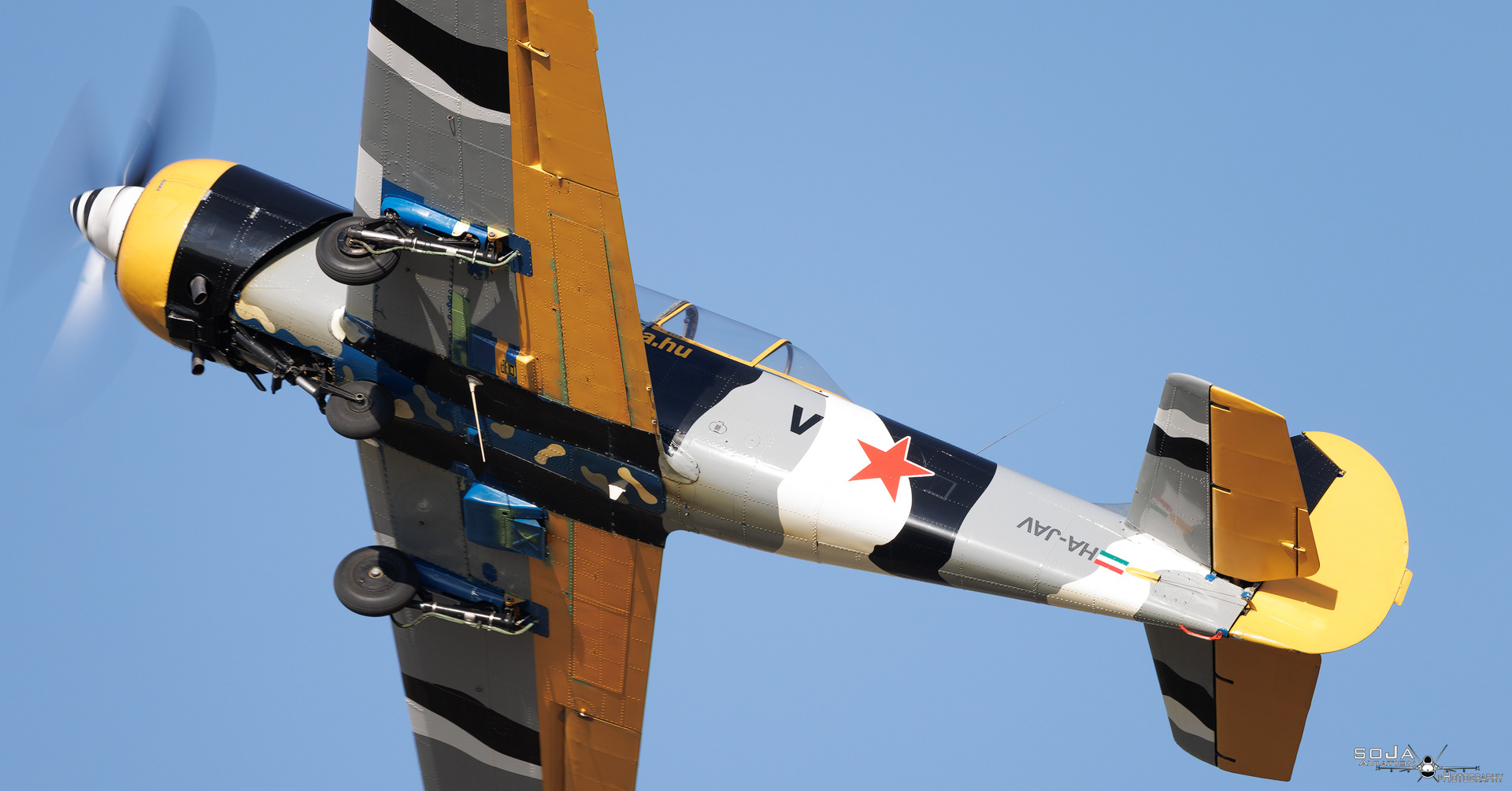 ID05072025 - RETRO Sky Team Yakovlev Yak-52 HA-JAV cn# 856008