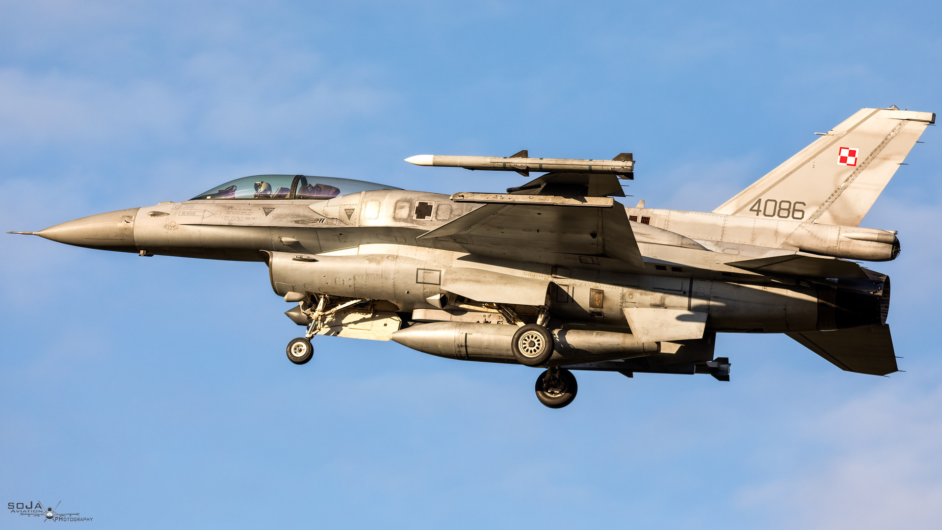 ID231023-Lockheed Martin F-16D 4086 03-0086 cn# JD-11 #2