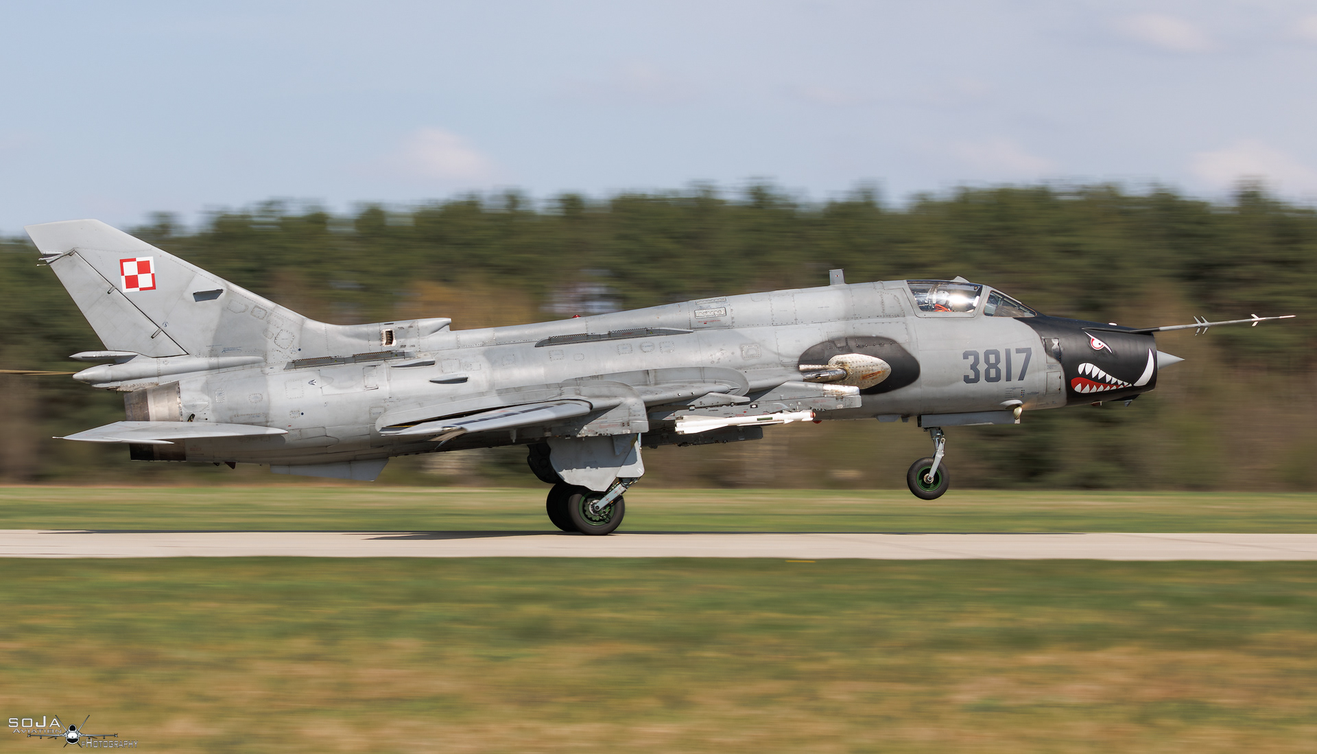 ID150425 - Poland - Air Force Sukhoi Su-22M4 3817 cn# 37817