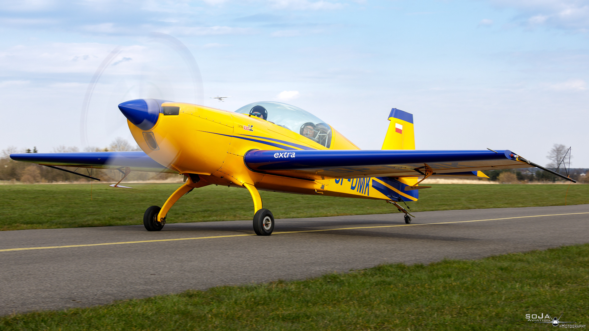 ID230324-Extra 330LC SP-DMK cn# 1283 #7