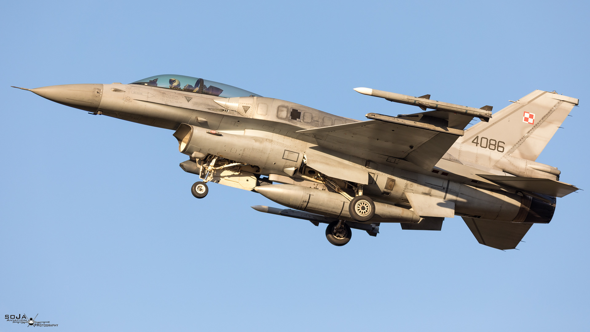 ID231023-Lockheed Martin F-16D 4086 03-0086 cn# JD-11