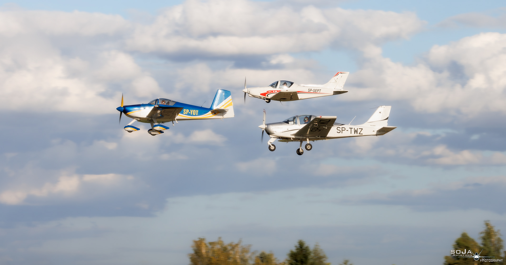 ID030726 - Aeroklub Team VansRV7, Pionier300, Tecnam P2002