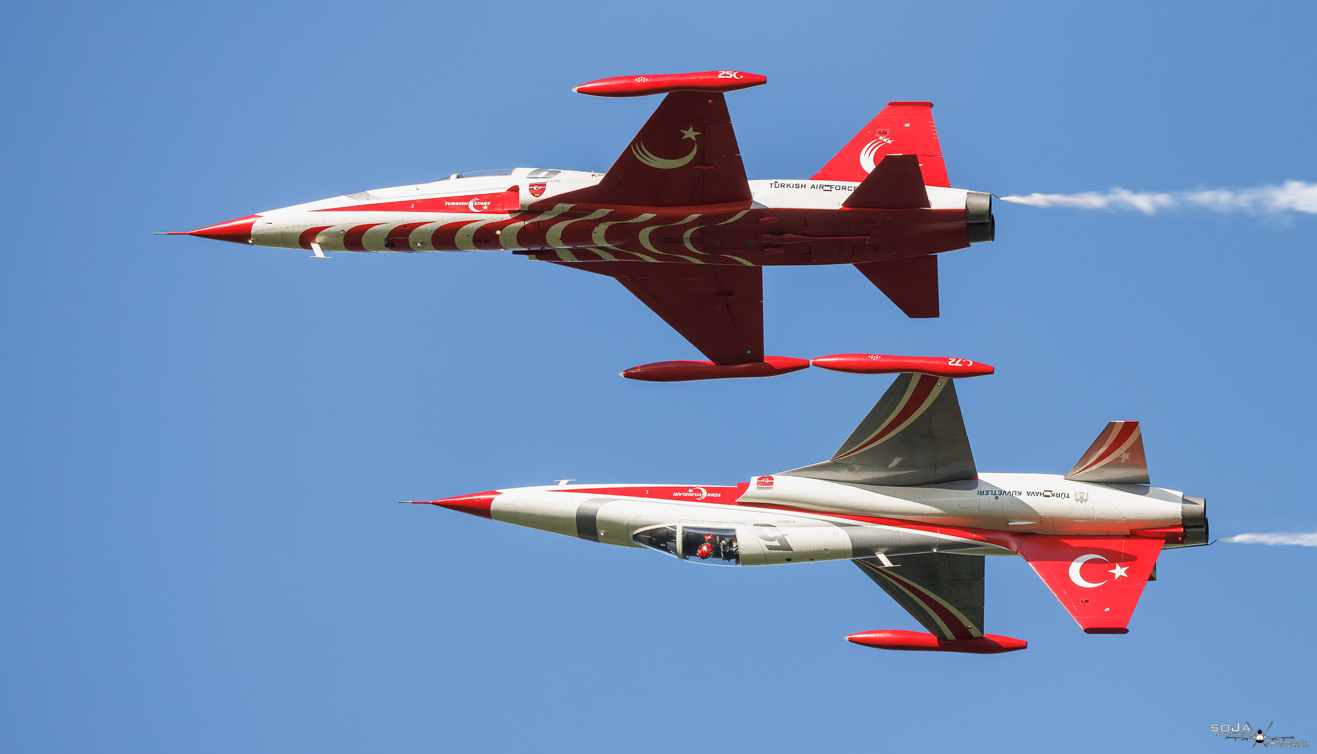 ID200925 - Turkish Stars Northrop NF-5 #3