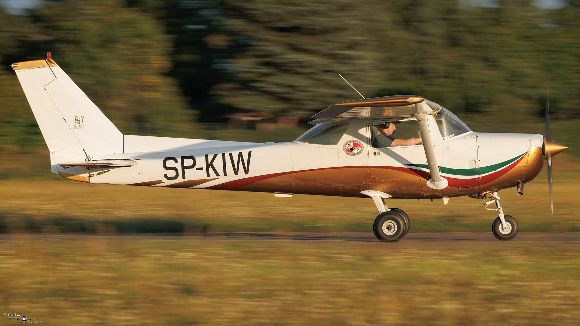 ID07092025 - Aeroklub Kielecki Cessna 152 SP-KIW cn#