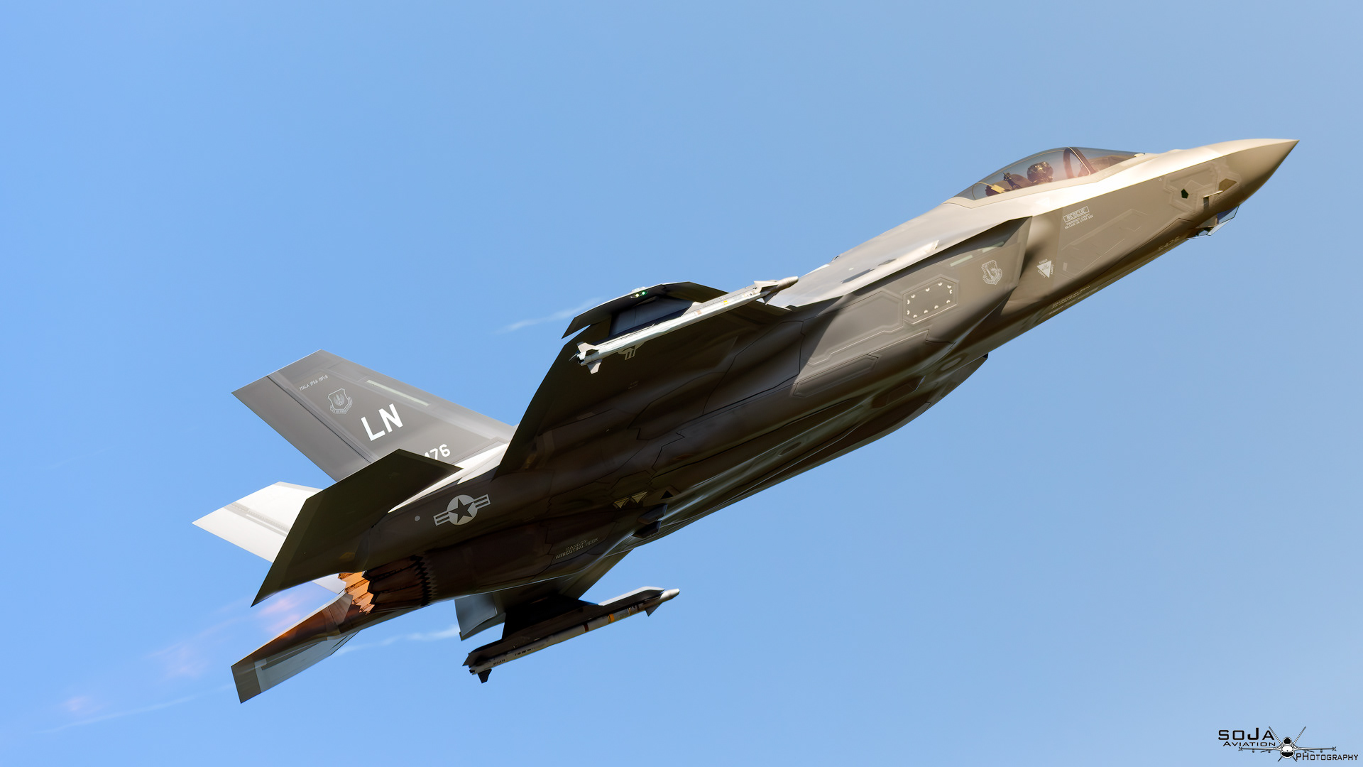 ID010524-US Air Force Lockheed Martin F-35 A-4 Lightning II LN 19-5476 AF-304 495th FS #6