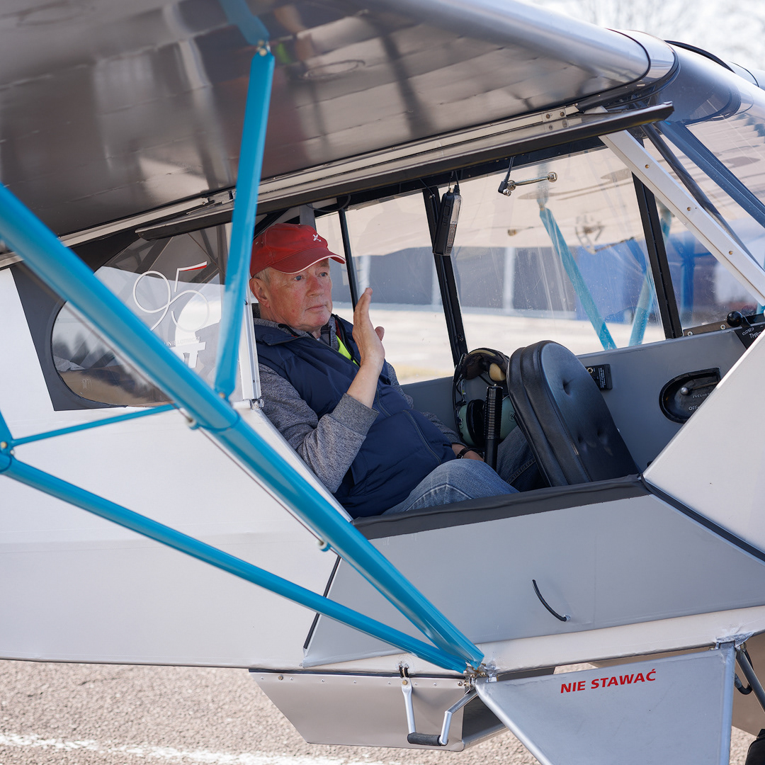 ID080325 - PIPER crew