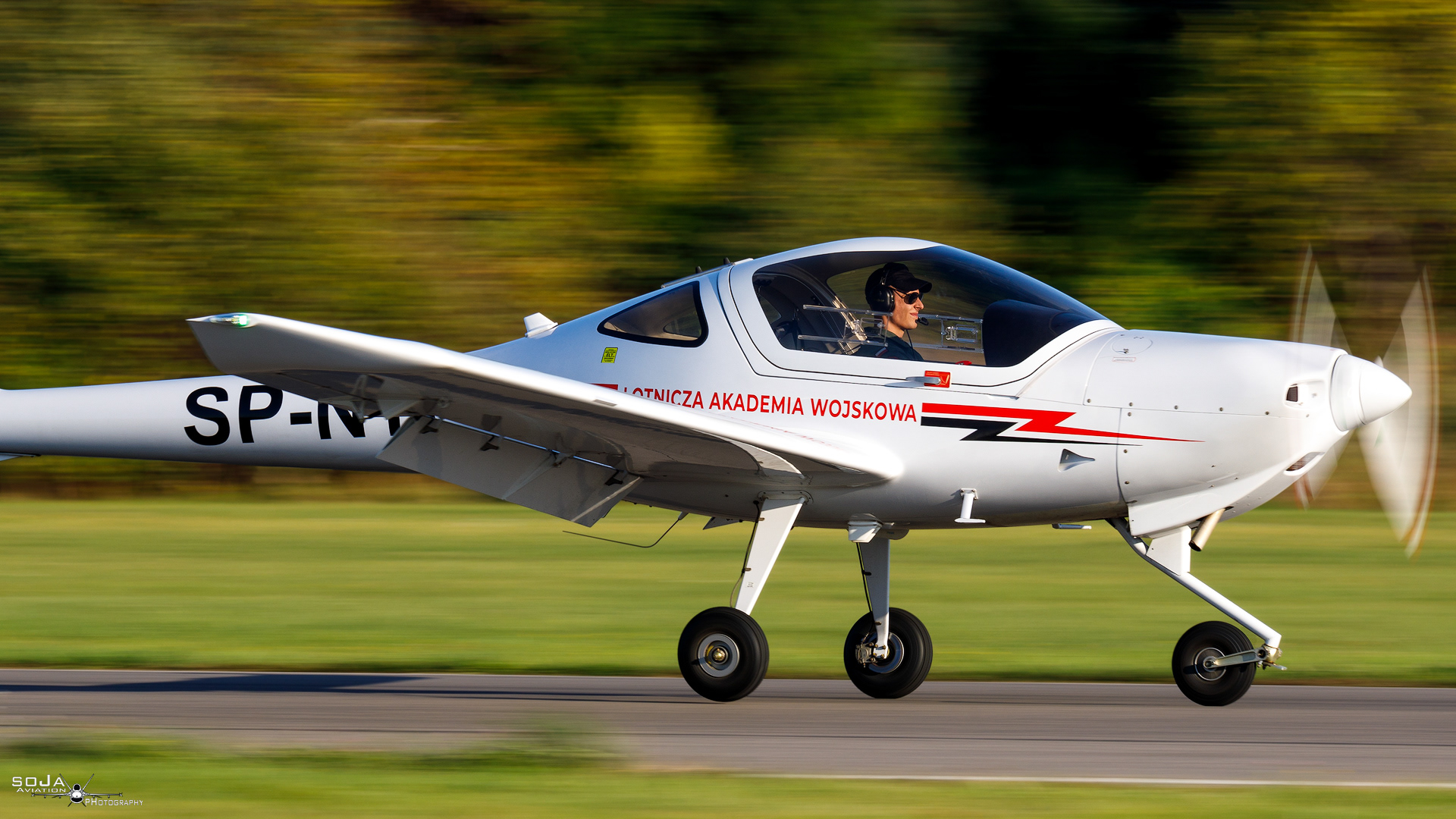 ID181023-LAW Lotnicza Akademia Wojskowa Diamond DA-20-C1 Eclipse SP-NTF cn# C0702