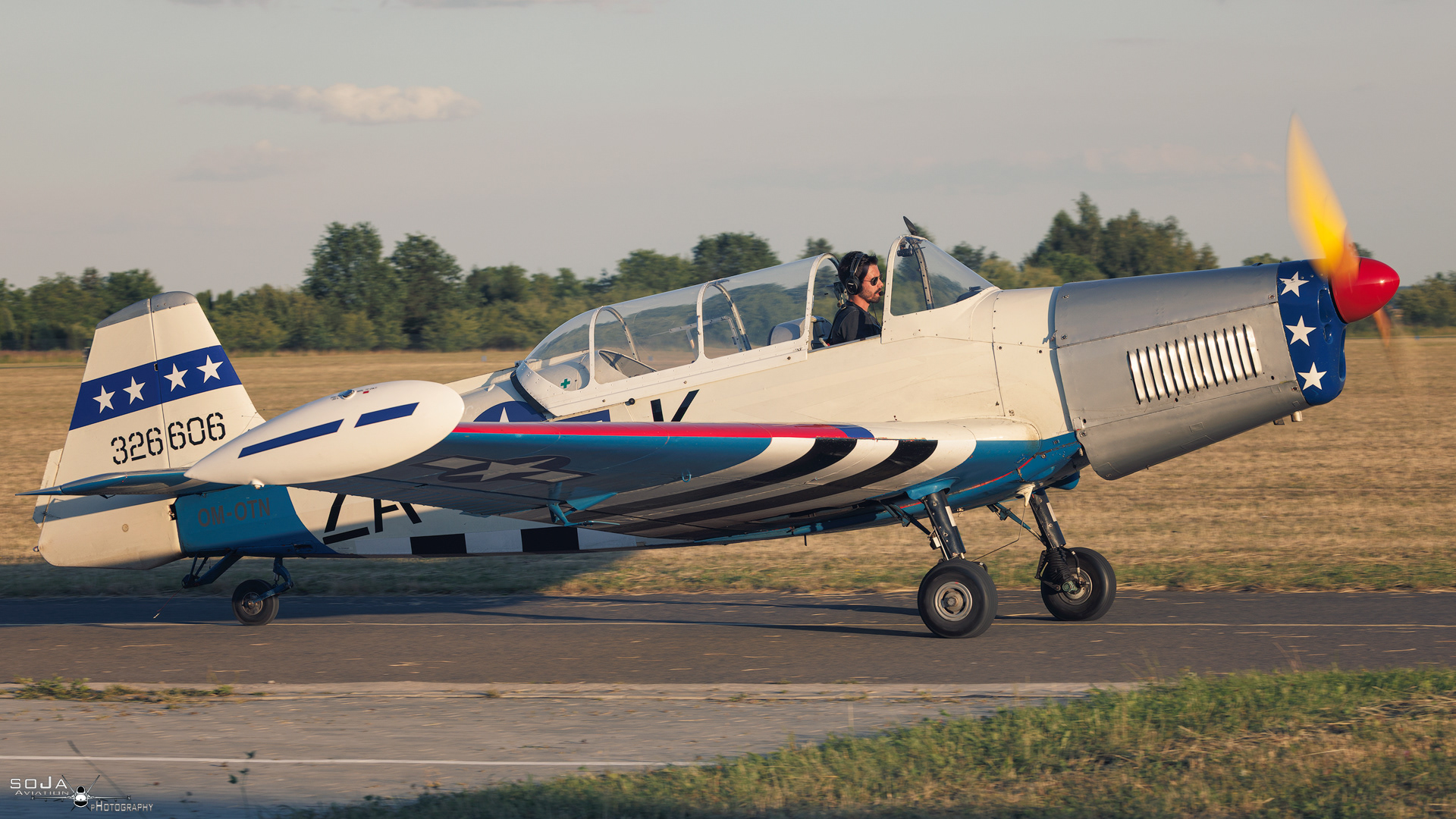 ID04072025 - RETRO Sky Team Zlin Z-326M OM-OTN cn# 606