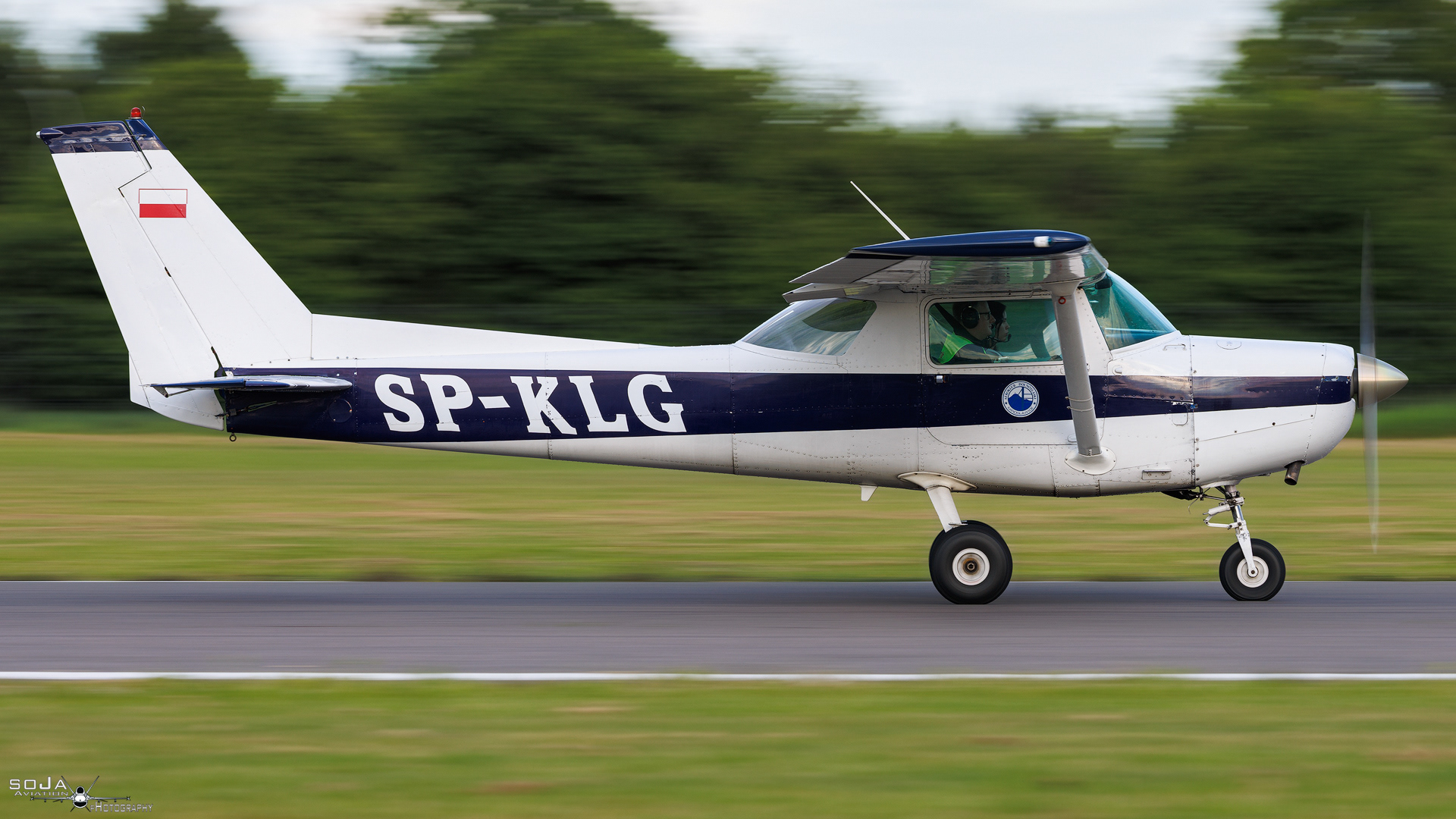 ID240525 - Aeroklub Dolnośląski Cessna 152 SP-KLG cn# 15284305