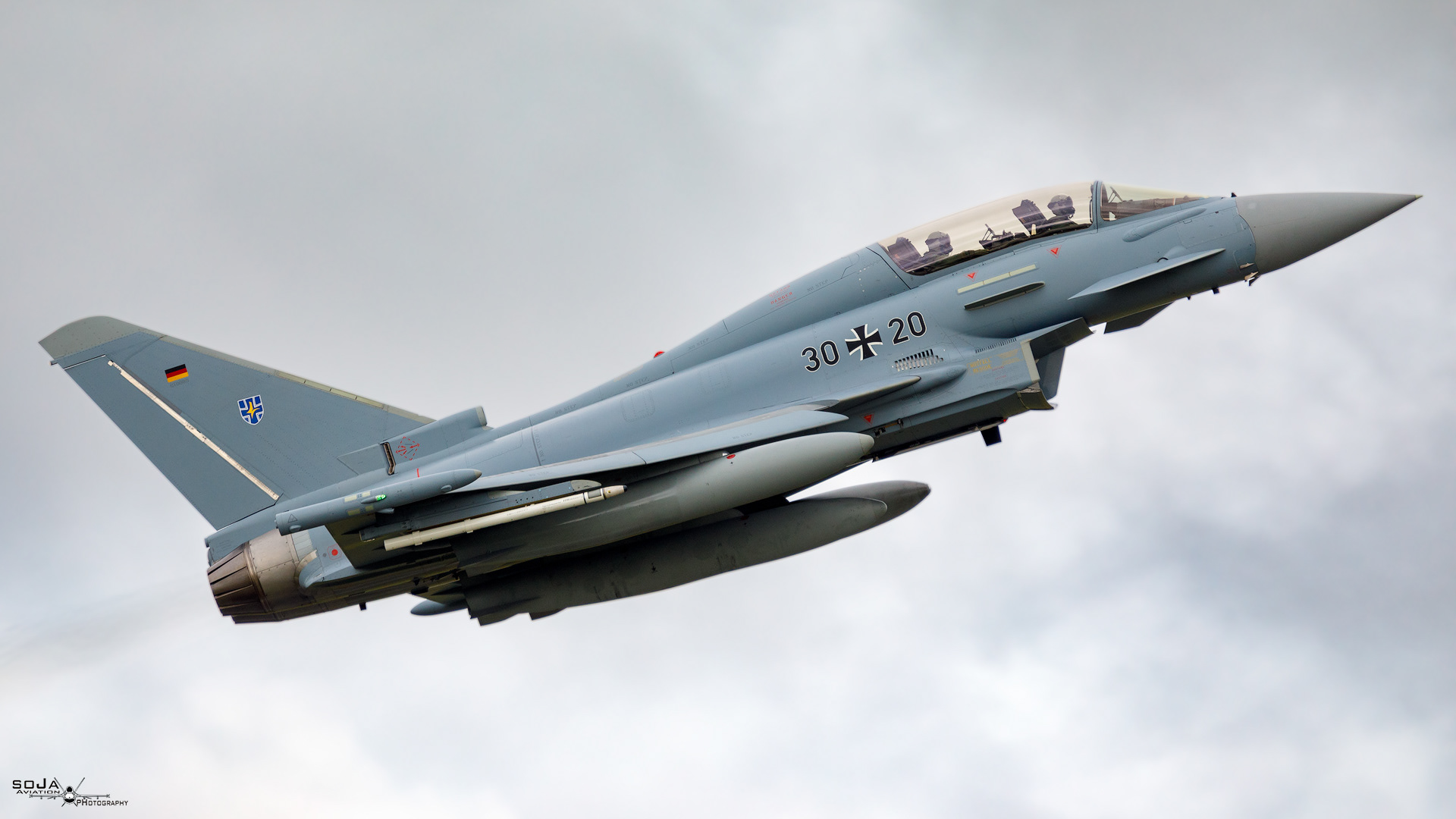 ID261023-GAF EF2000(T) 30+20 TLG73 cn# 072-GT009