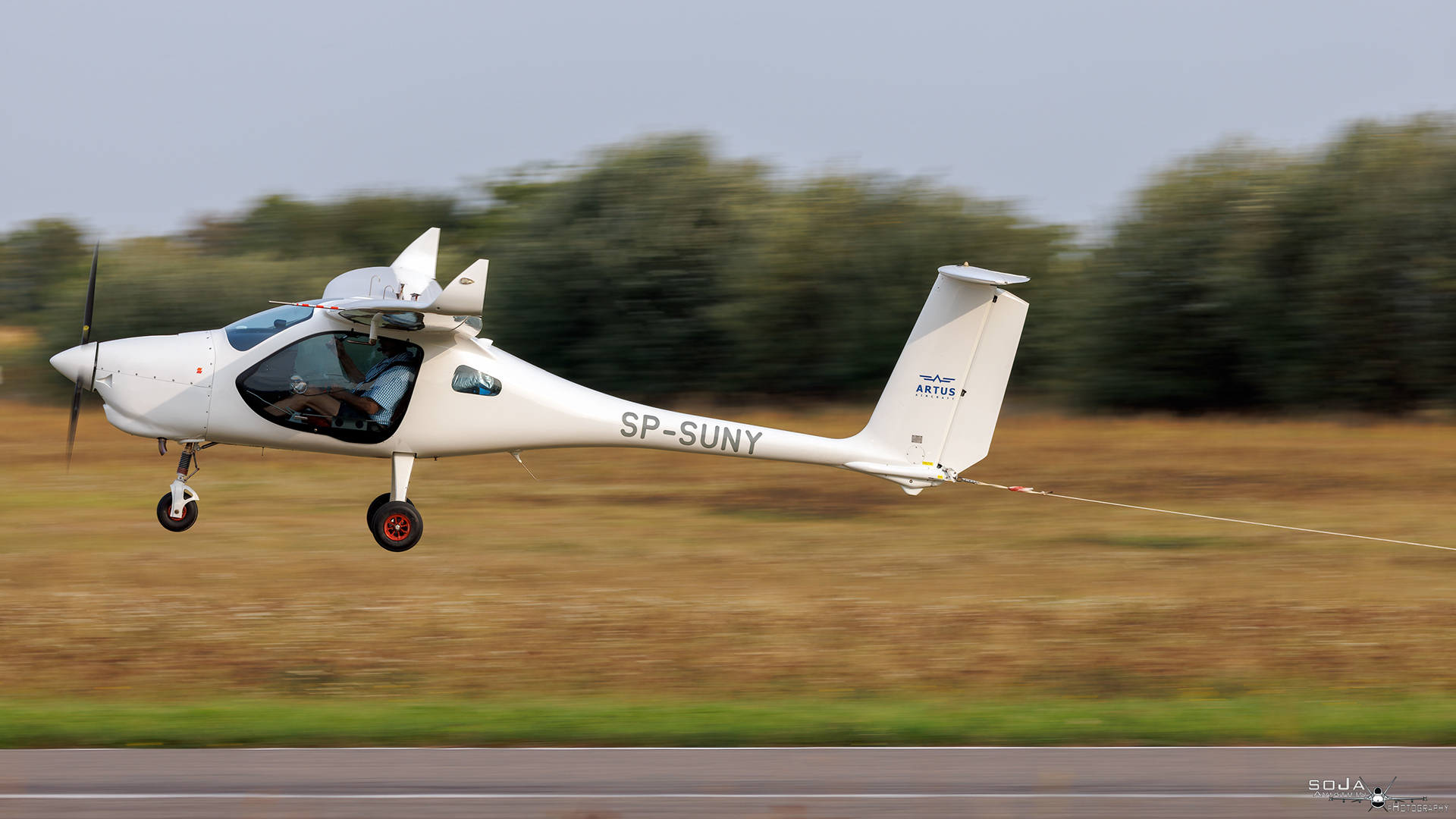 ID310824 - Artus Aircraft Artus 600 -Lighter SP-SUNY cn# AL001