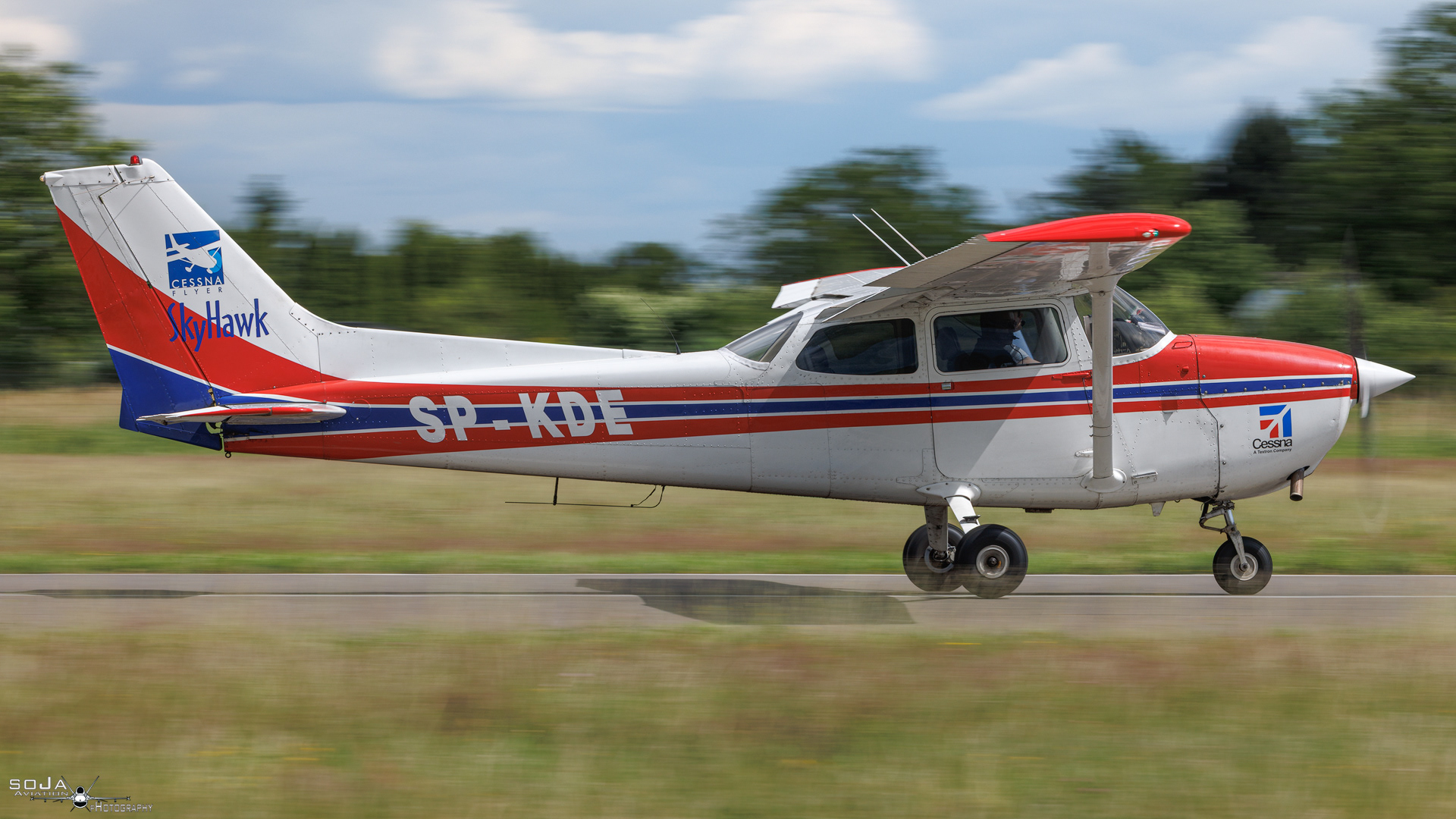 ID200625 - Cessna 172N Skyhawk II SP-KDE cn# 172-70015