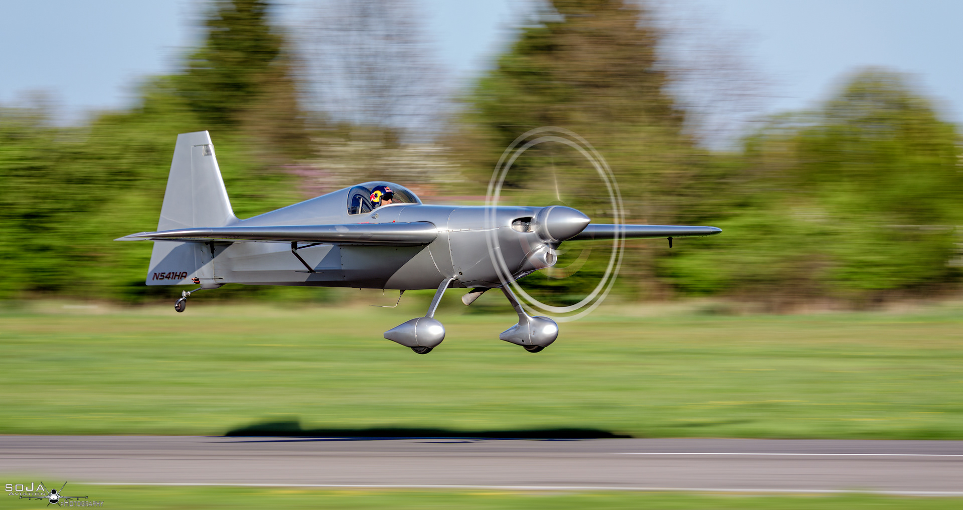 ID180424-ATAM#28 Zivko Edge 540 N541HA cn# 0041A #3