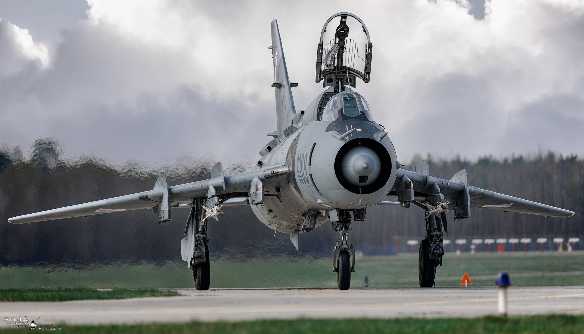 ID150425 - Poland - Air Force Sukhoi Su-22M4 8309 cn# 28309 #8