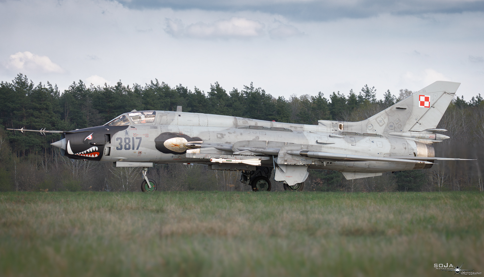 ID150425 - Poland - Air Force Sukhoi Su-22M4 3817 cn# 37817 #3